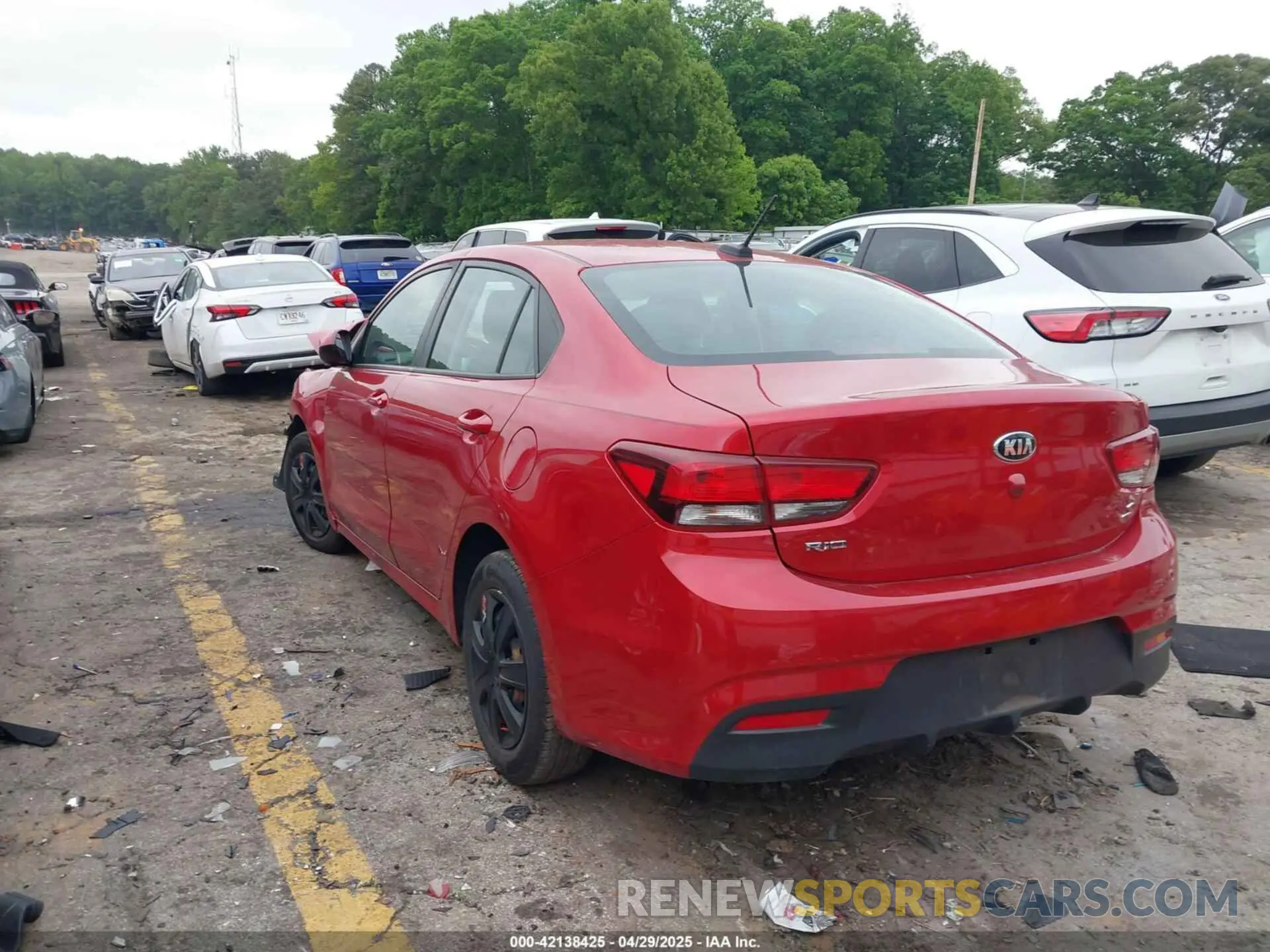 3 Photograph of a damaged car 3KPA24AD5LE298905 KIA RIO 2020