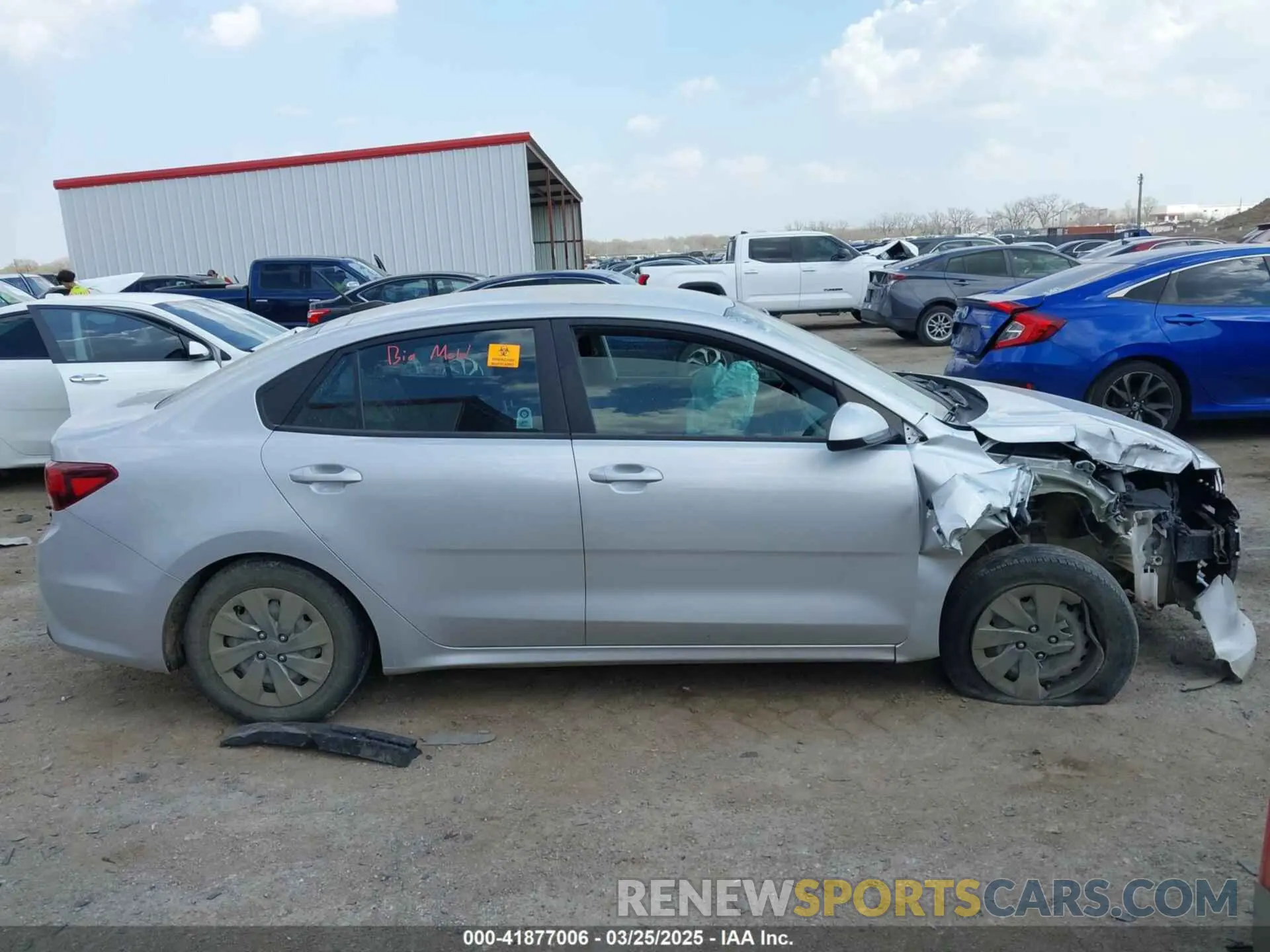 13 Photograph of a damaged car 3KPA24AD5LE311944 KIA RIO 2020