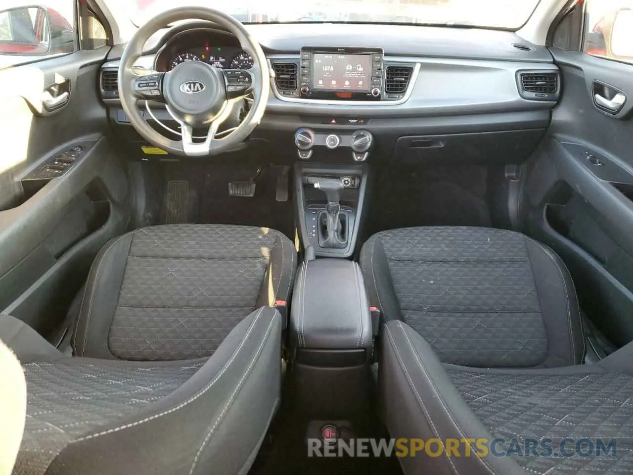 8 Photograph of a damaged car 3KPA24AD5LE319154 KIA RIO 2020
