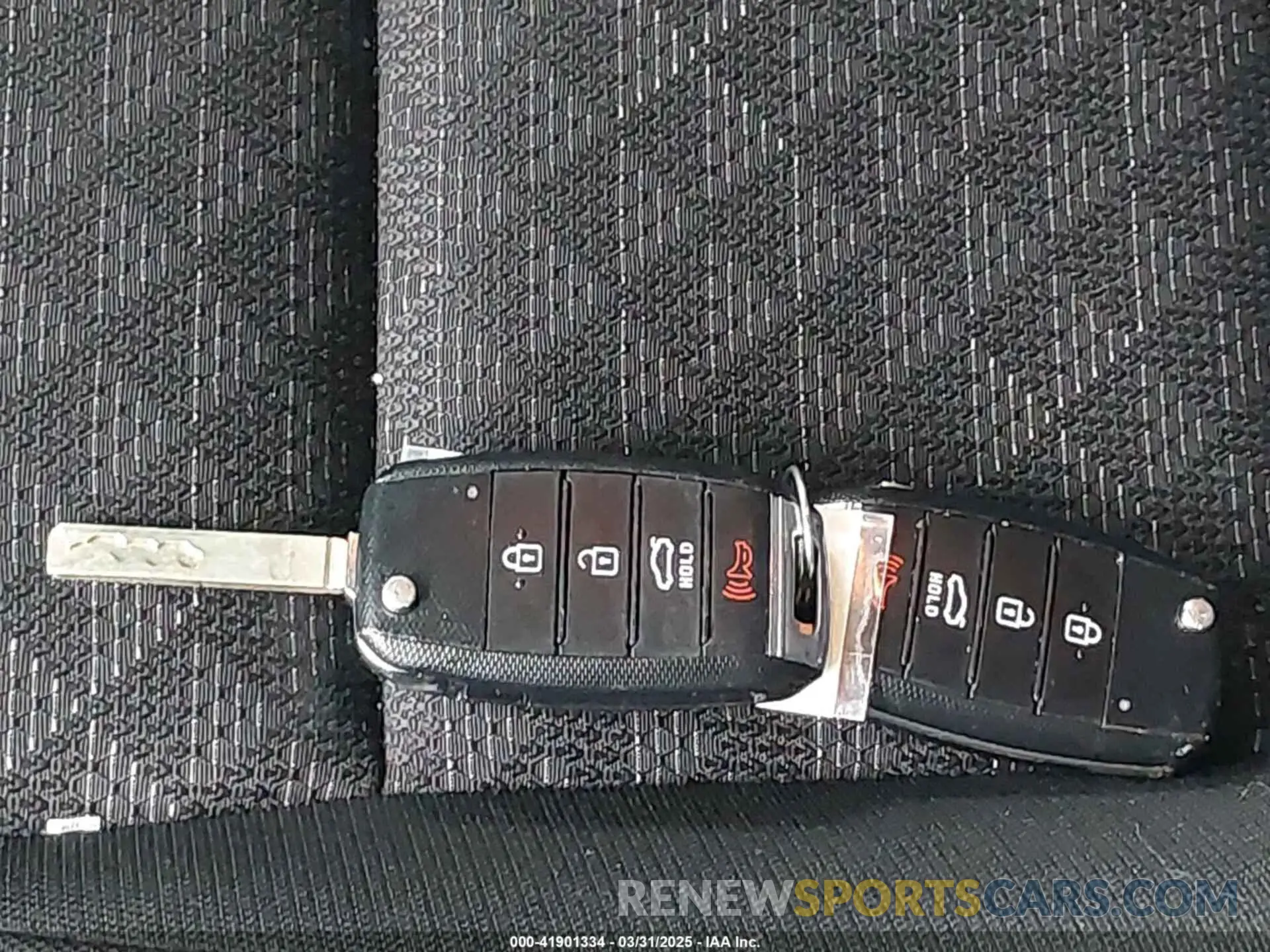 11 Photograph of a damaged car 3KPA24AD5LE330901 KIA RIO 2020
