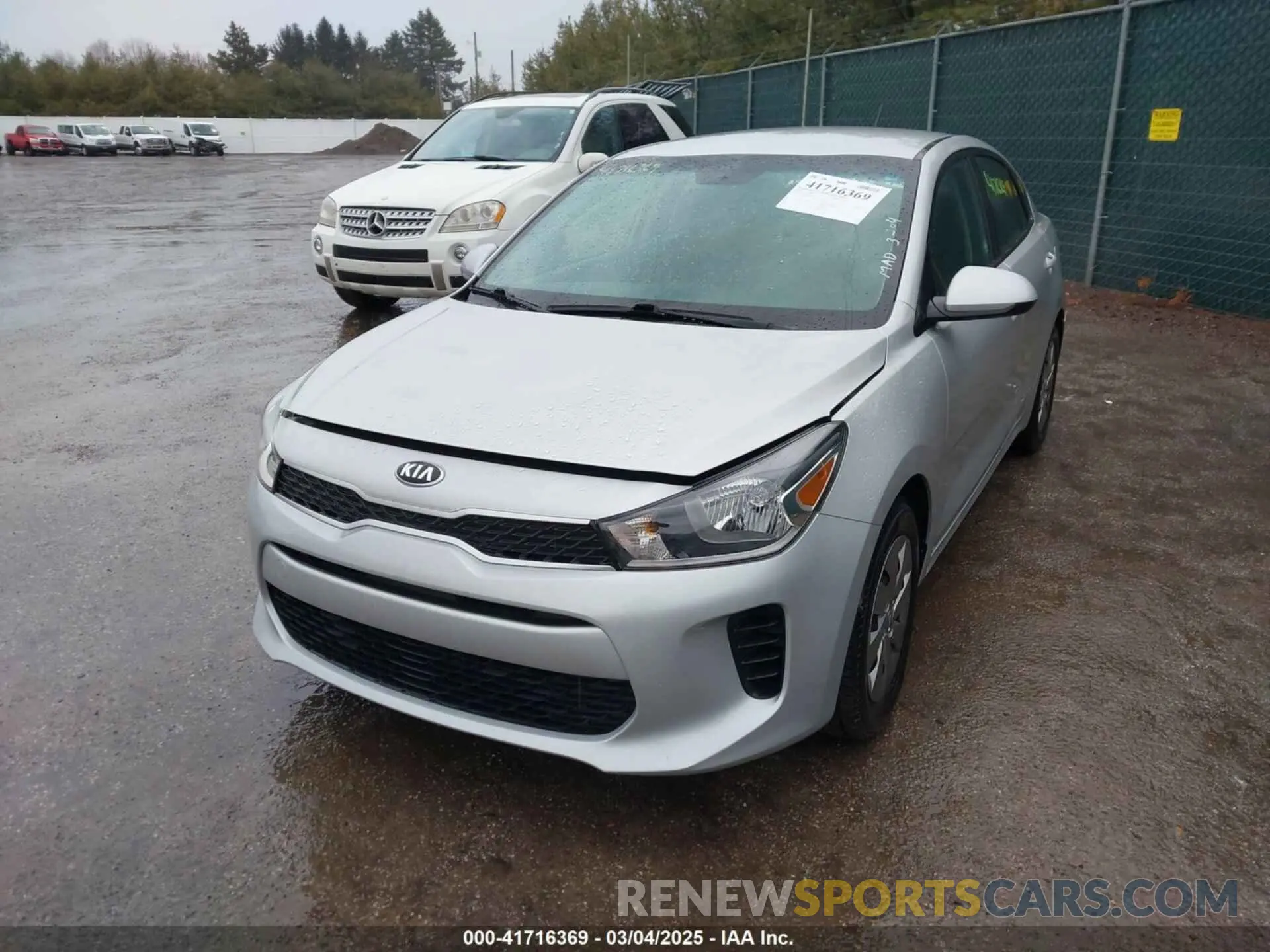 2 Photograph of a damaged car 3KPA24AD6LE273270 KIA RIO 2020