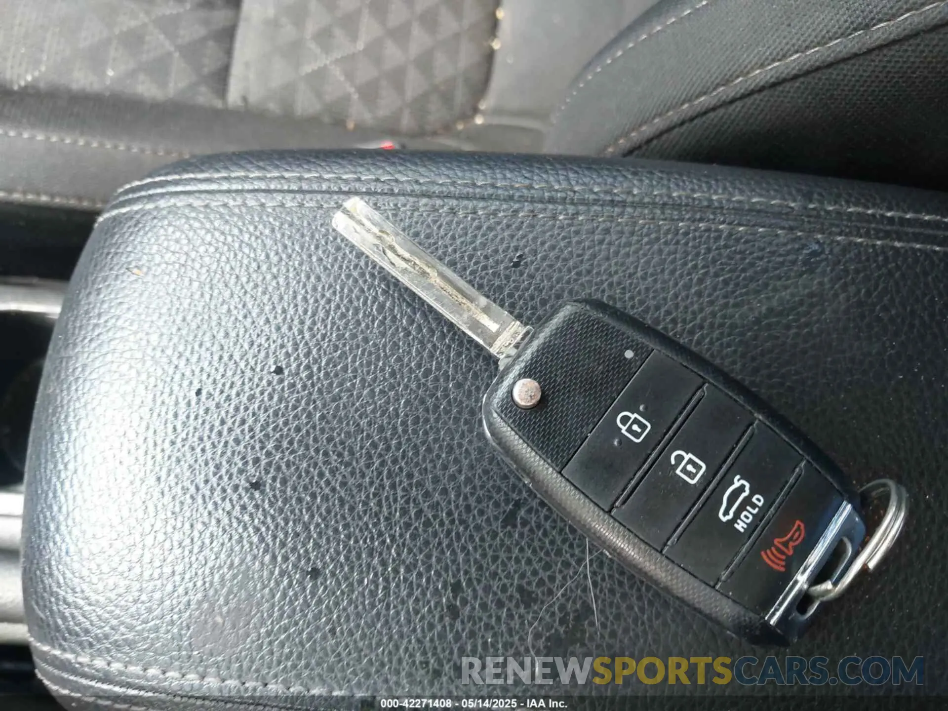11 Photograph of a damaged car 3KPA24AD6LE284320 KIA RIO 2020