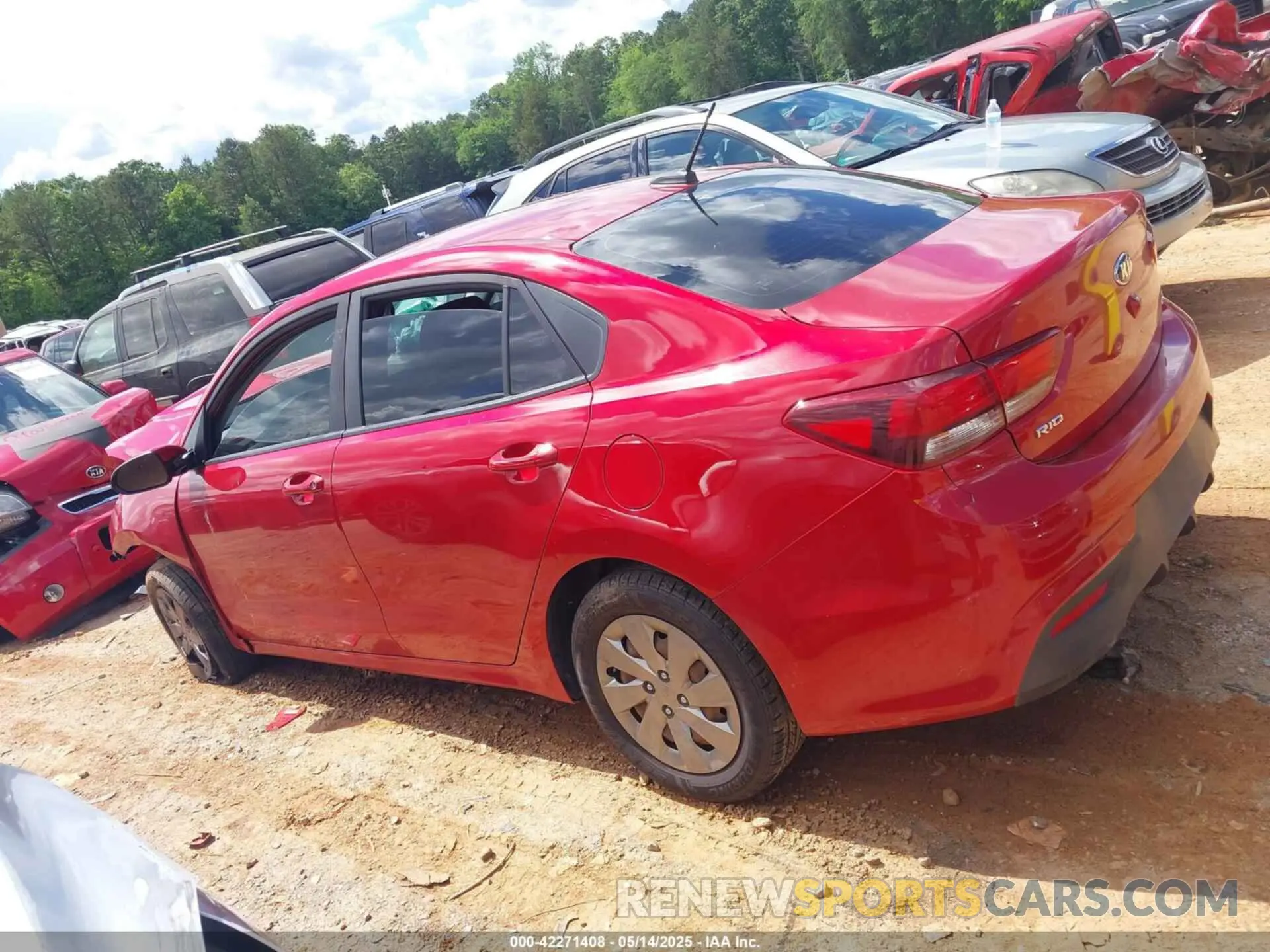 14 Photograph of a damaged car 3KPA24AD6LE284320 KIA RIO 2020