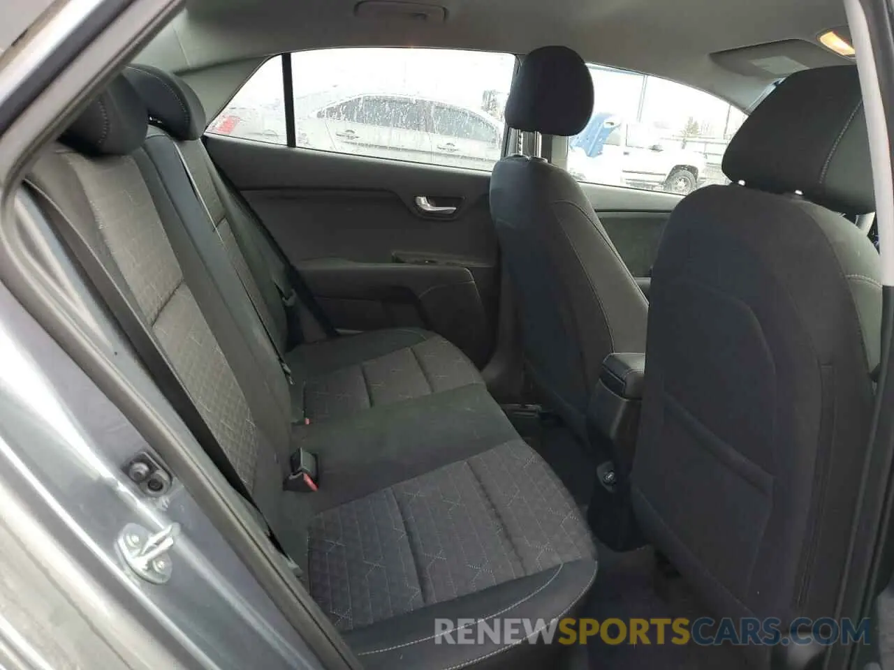 10 Photograph of a damaged car 3KPA24AD6LE284446 KIA RIO 2020