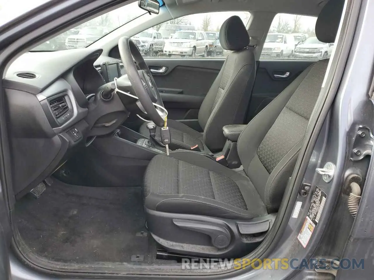 7 Photograph of a damaged car 3KPA24AD6LE284446 KIA RIO 2020