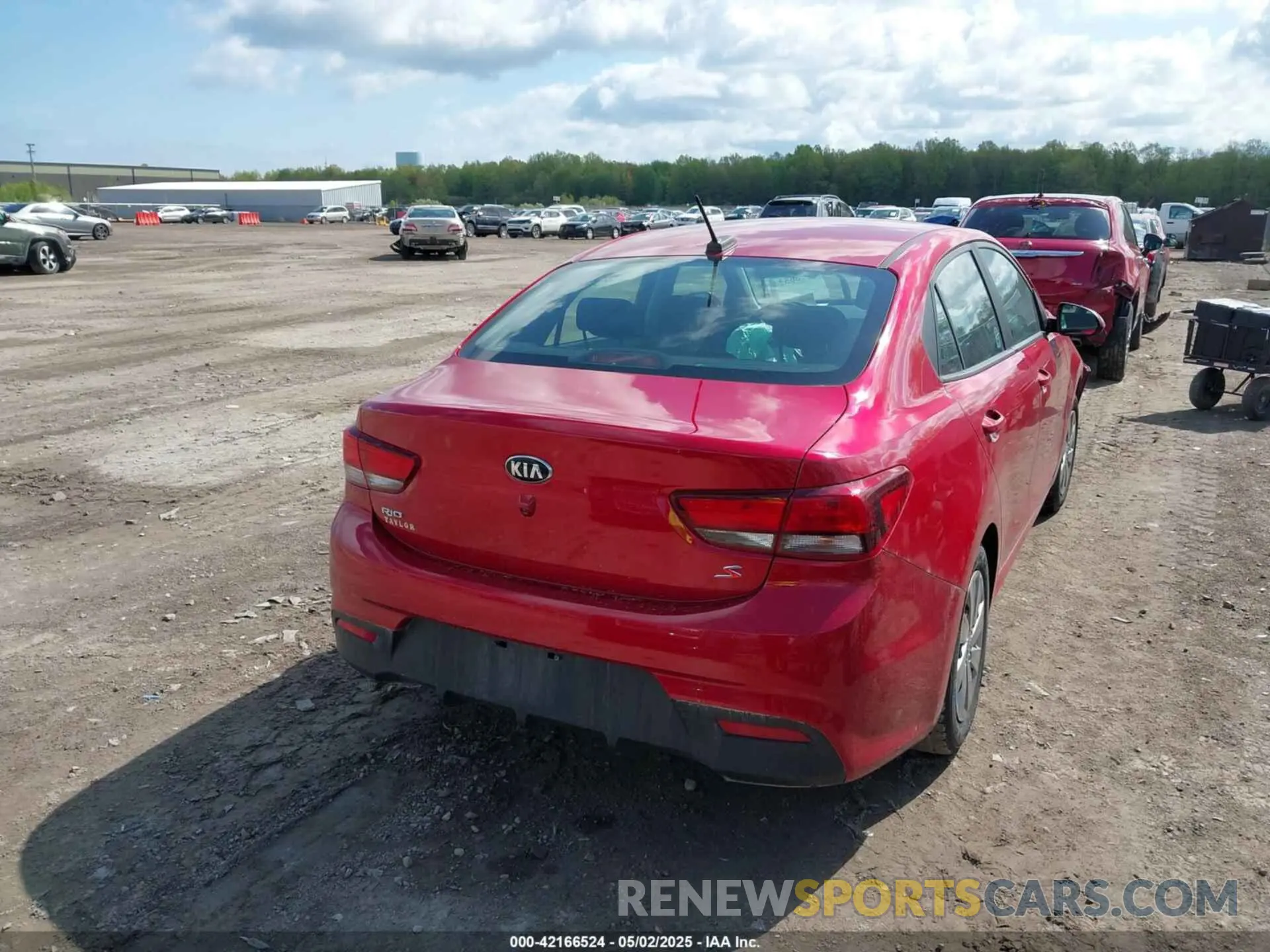 4 Photograph of a damaged car 3KPA24AD6LE311693 KIA RIO 2020