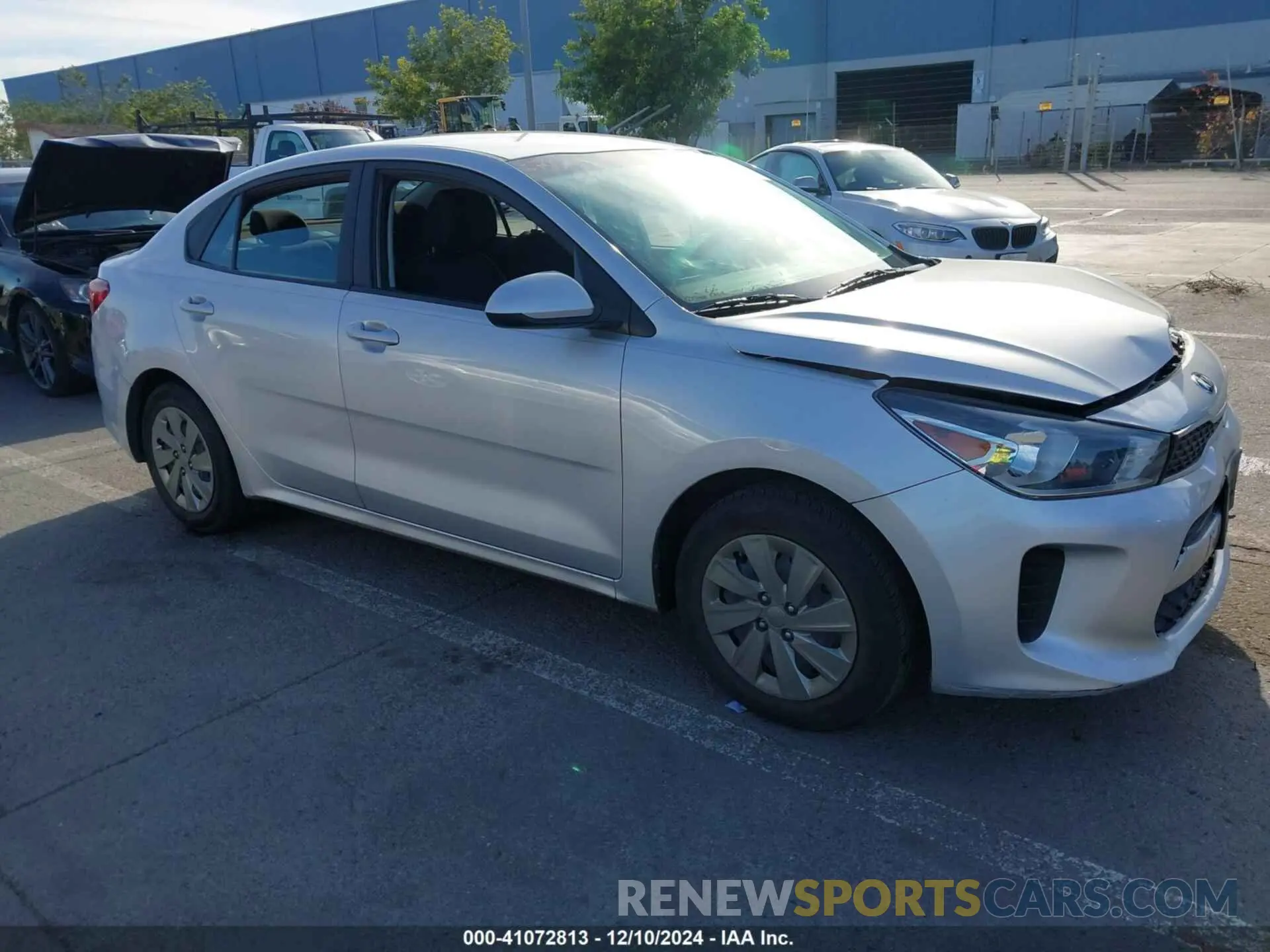 1 Photograph of a damaged car 3KPA24AD6LE312262 KIA RIO 2020