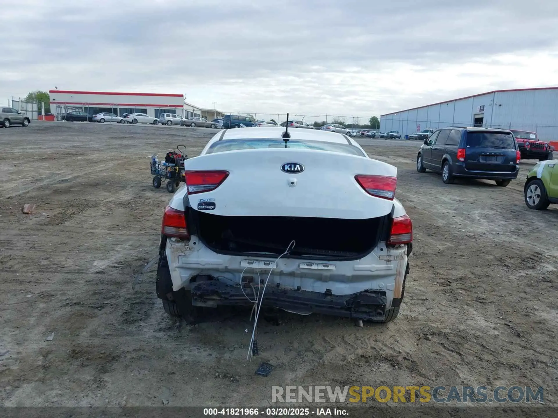17 Photograph of a damaged car 3KPA24AD6LE346606 KIA RIO 2020