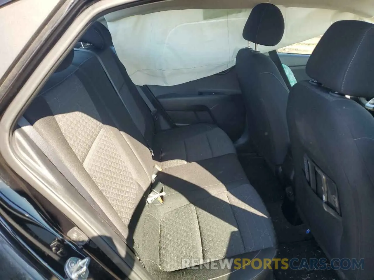 10 Photograph of a damaged car 3KPA24AD7LE260429 KIA RIO 2020