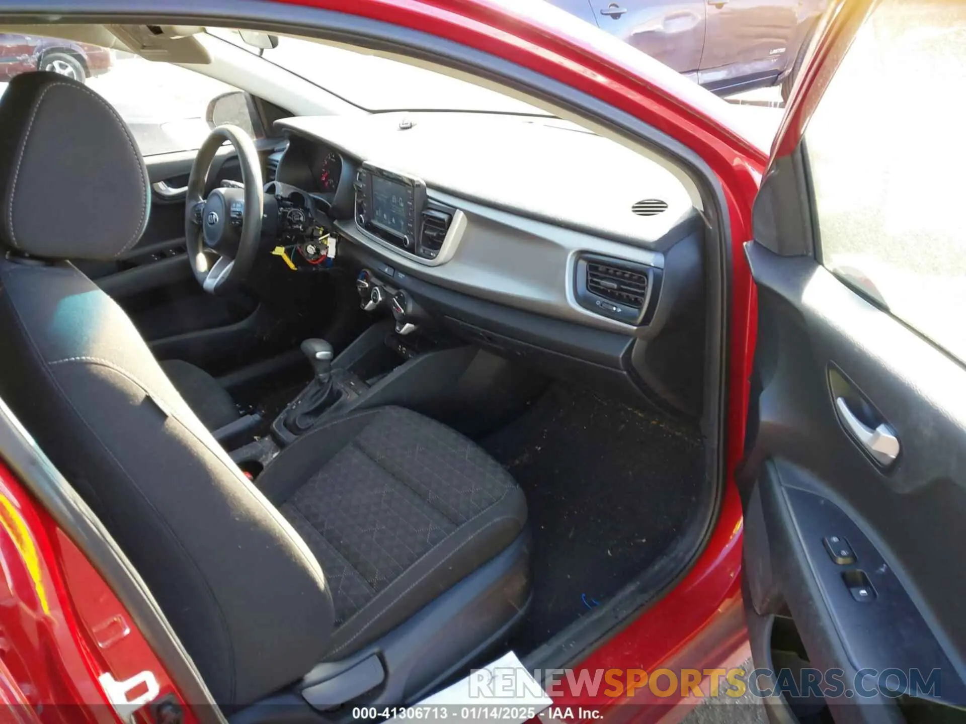 5 Photograph of a damaged car 3KPA24AD7LE307894 KIA RIO 2020