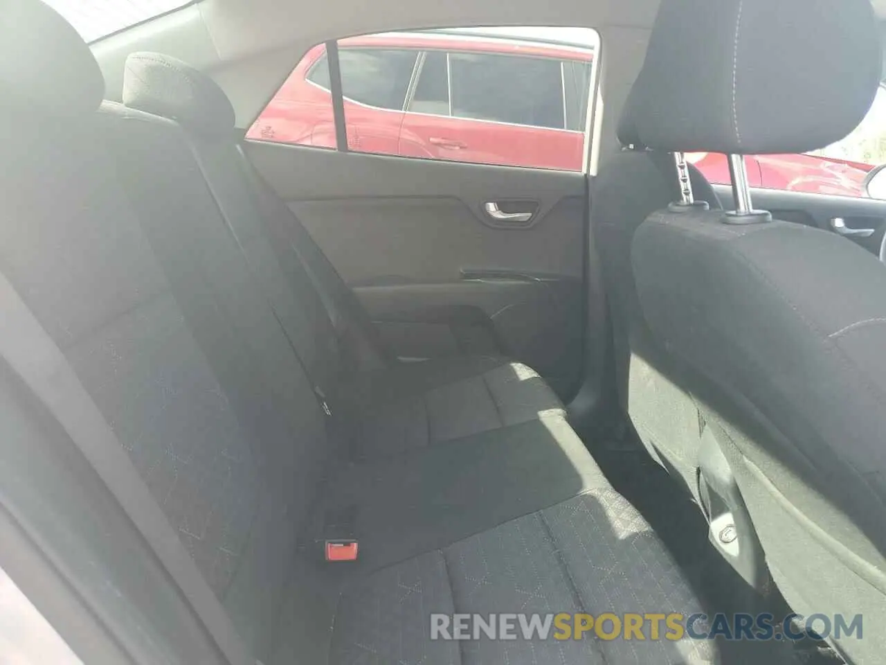 10 Photograph of a damaged car 3KPA24AD7LE322587 KIA RIO 2020