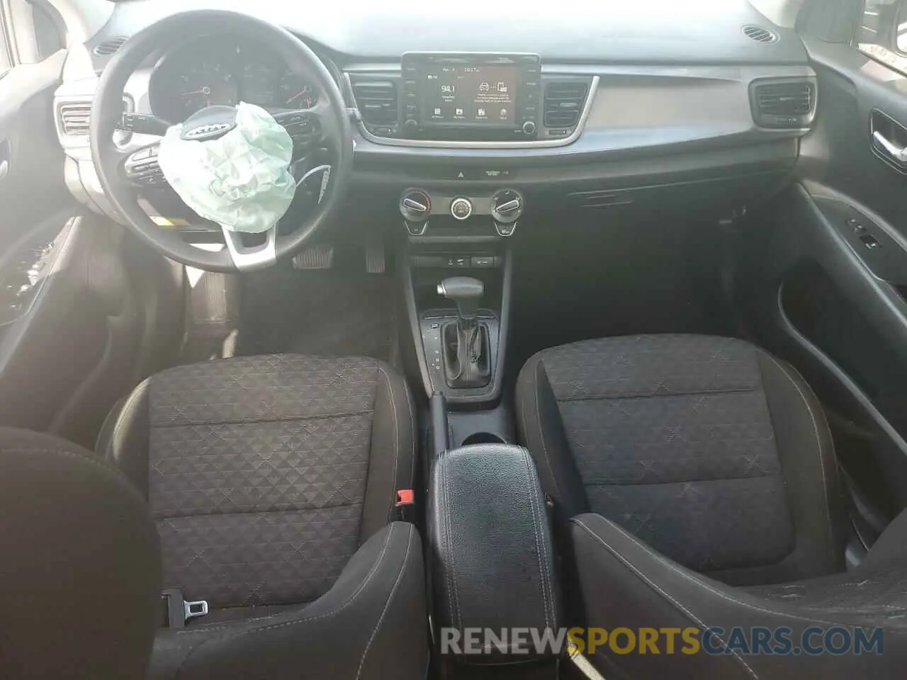 8 Photograph of a damaged car 3KPA24AD7LE322587 KIA RIO 2020