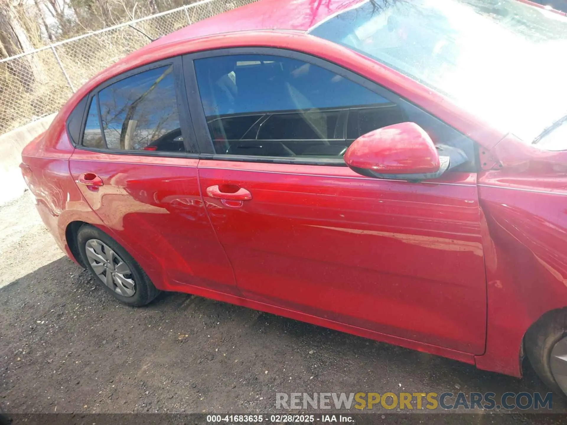 12 Photograph of a damaged car 3KPA24AD7LE328521 KIA RIO 2020