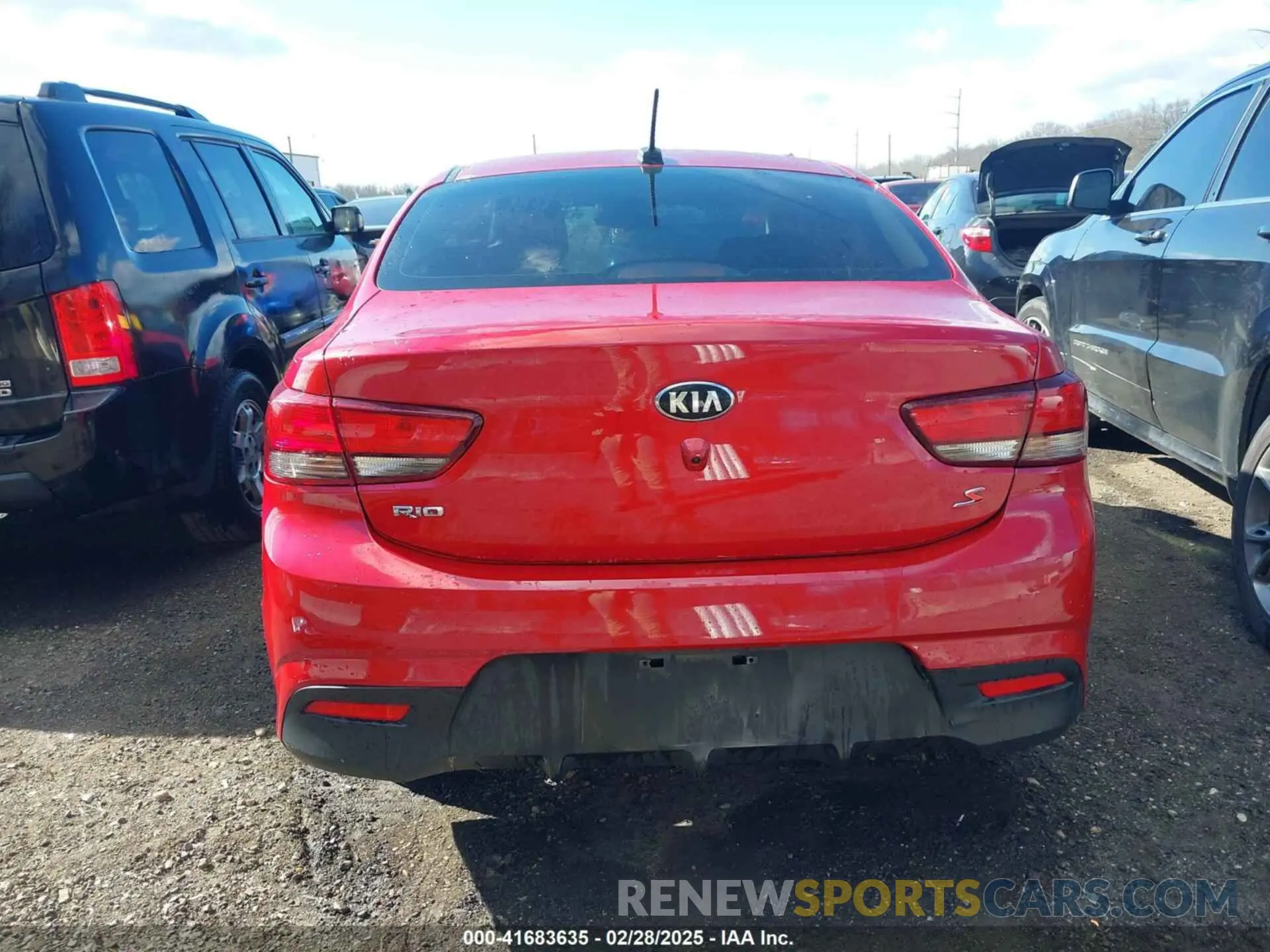 15 Photograph of a damaged car 3KPA24AD7LE328521 KIA RIO 2020