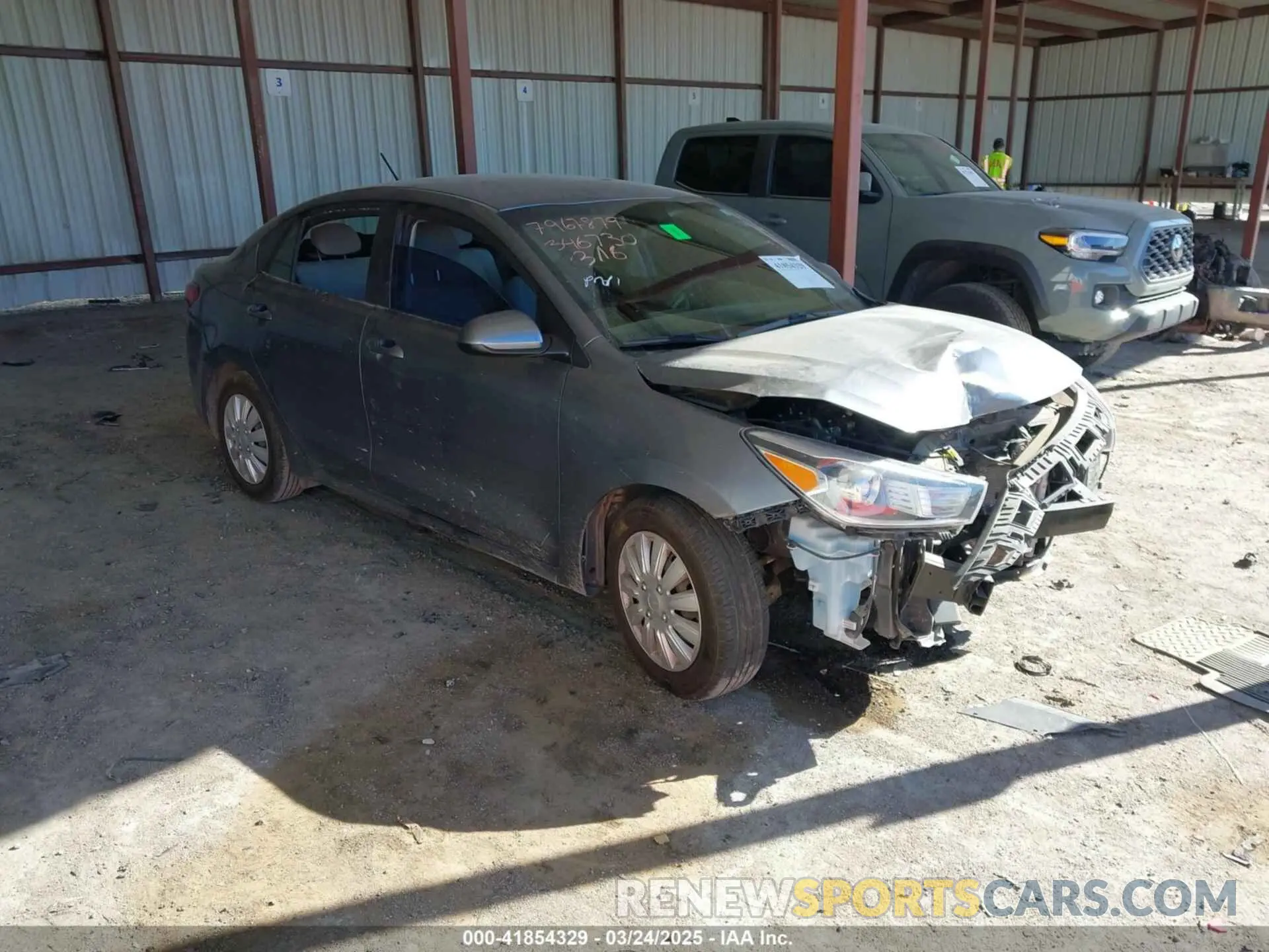 1 Photograph of a damaged car 3KPA24AD7LE346730 KIA RIO 2020