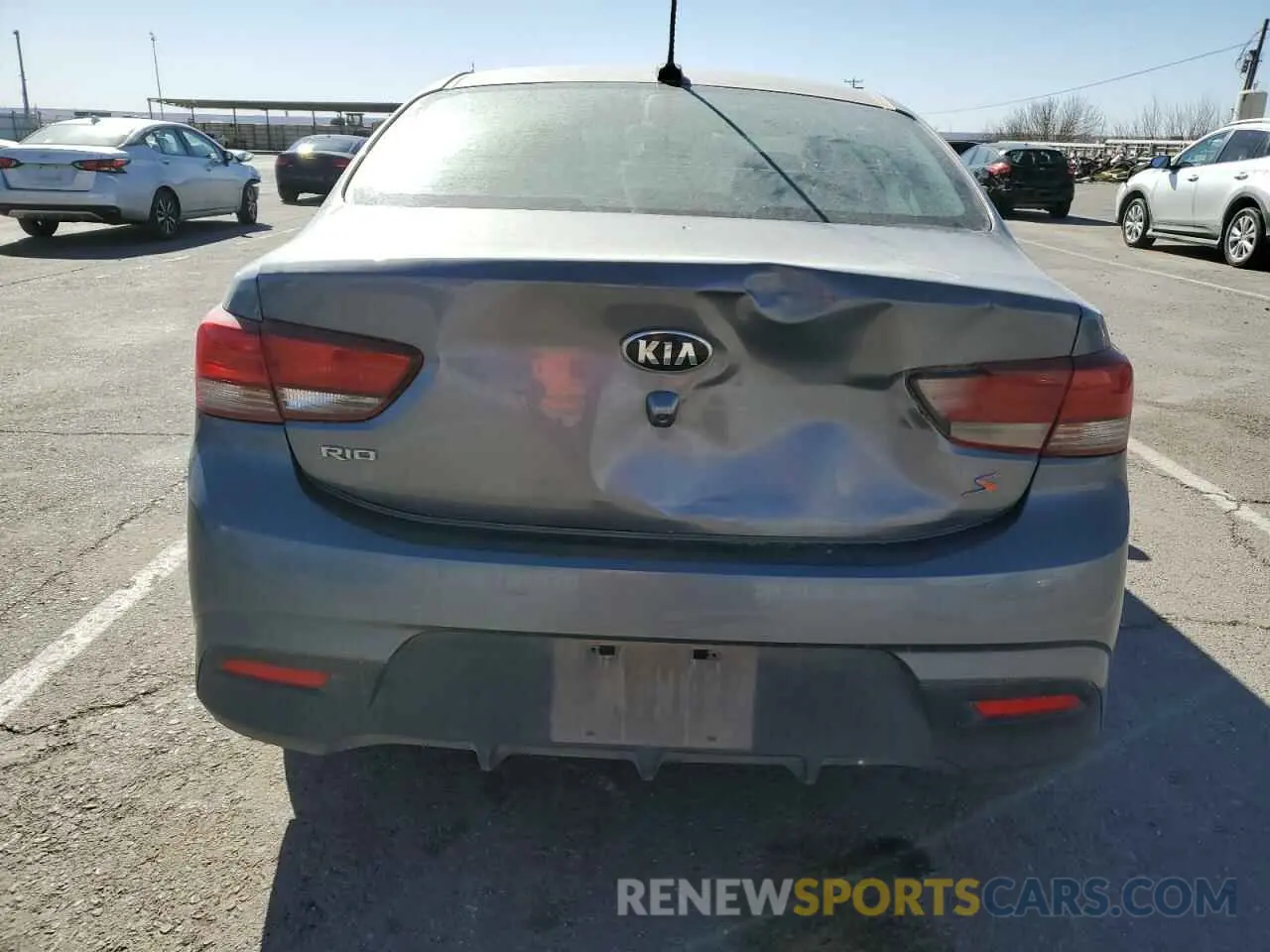 6 Photograph of a damaged car 3KPA24AD8LE332139 KIA RIO 2020