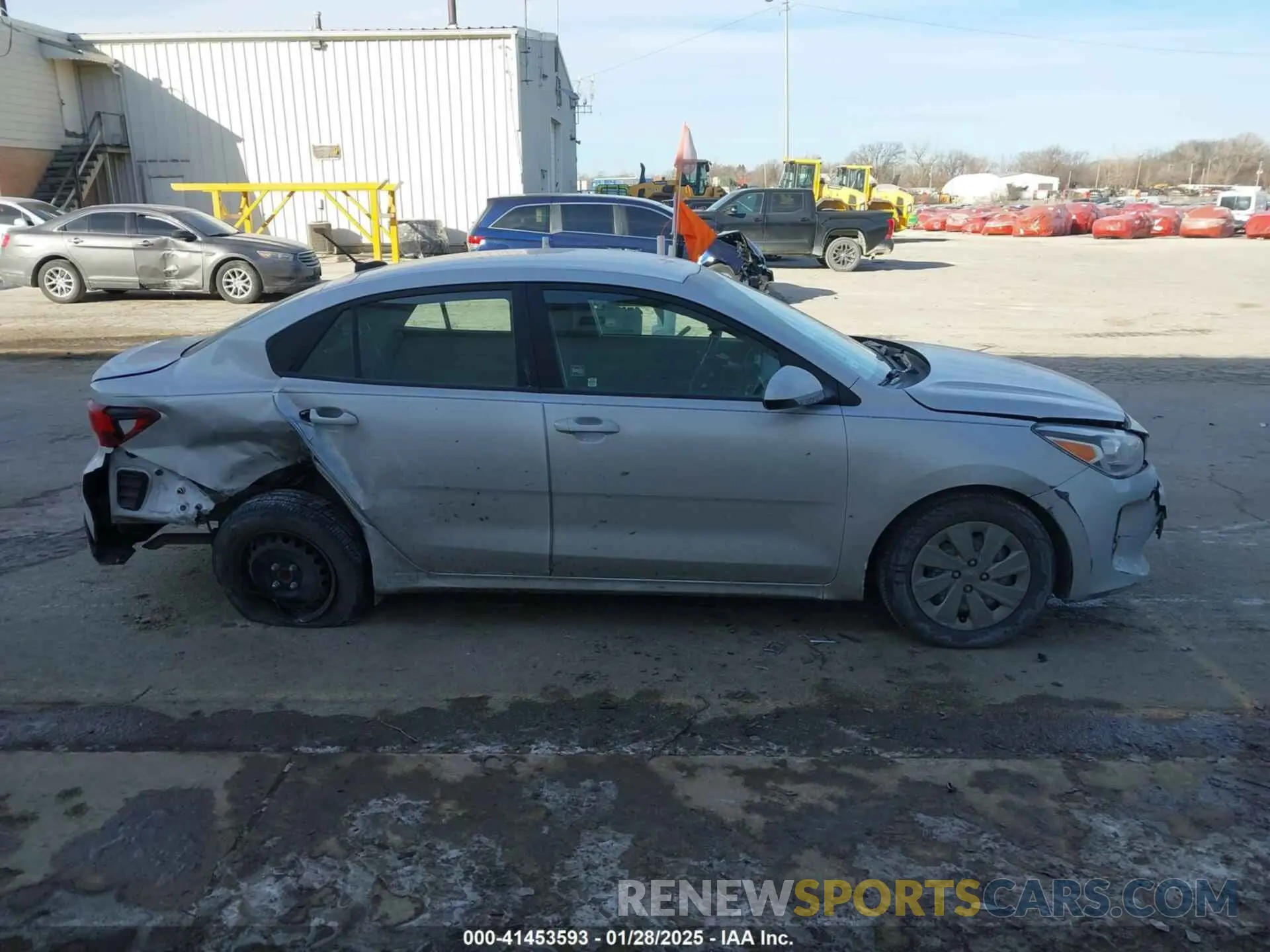 13 Photograph of a damaged car 3KPA24AD8LE336689 KIA RIO 2020