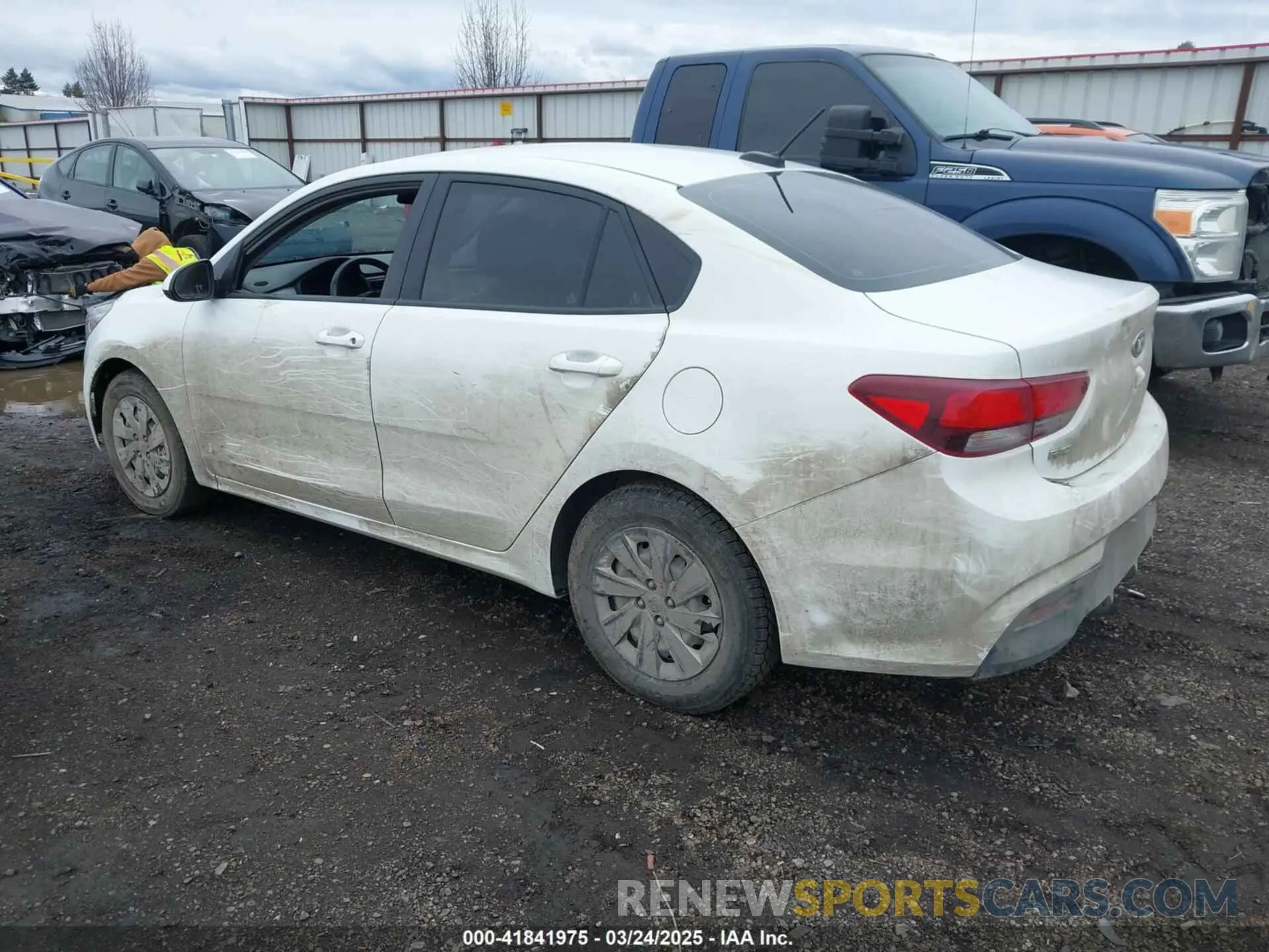 3 Photograph of a damaged car 3KPA24AD8LE343853 KIA RIO 2020
