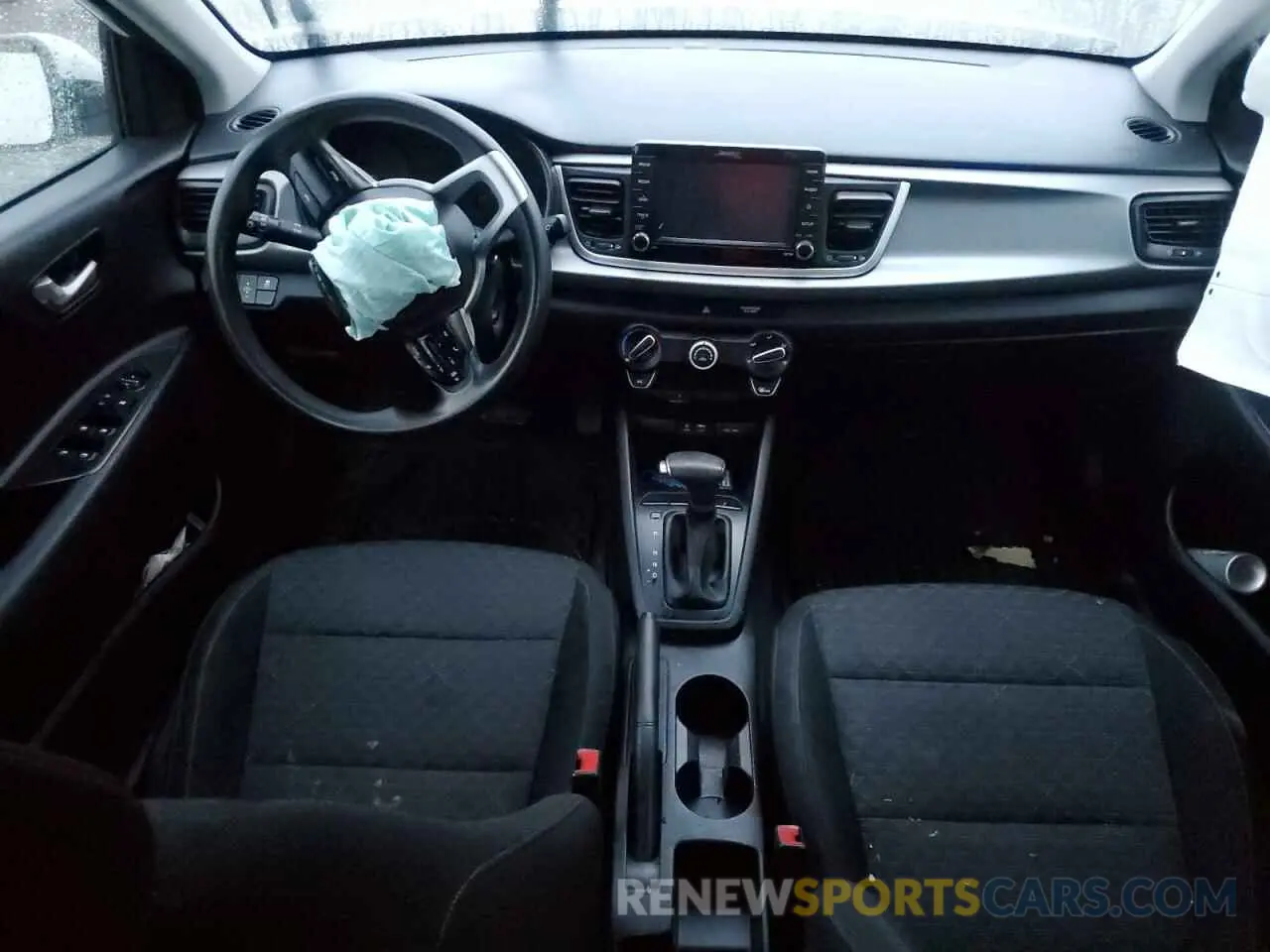 8 Photograph of a damaged car 3KPA24AD8LE358188 KIA RIO 2020
