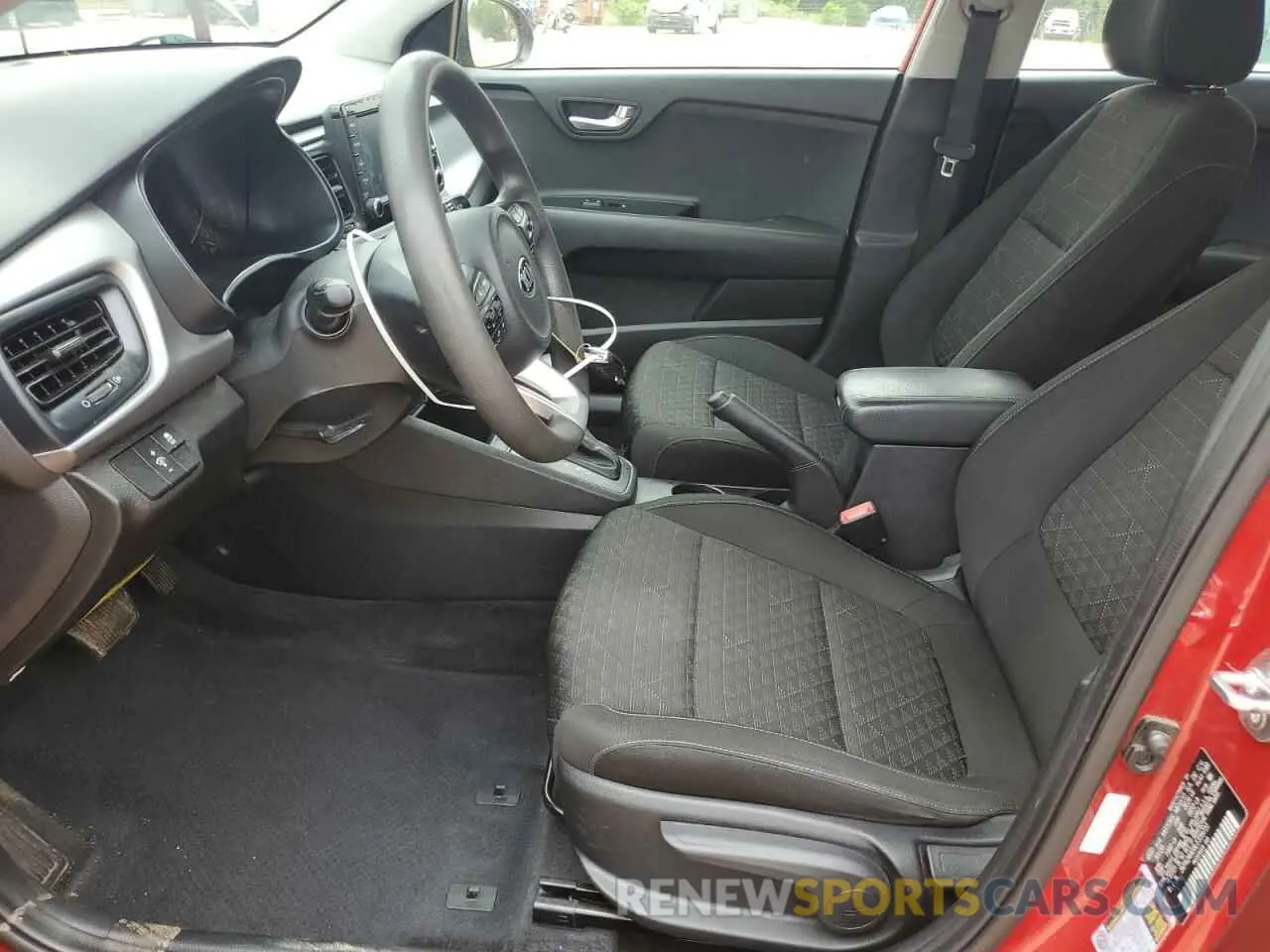 7 Photograph of a damaged car 3KPA24AD8LE359731 KIA RIO 2020