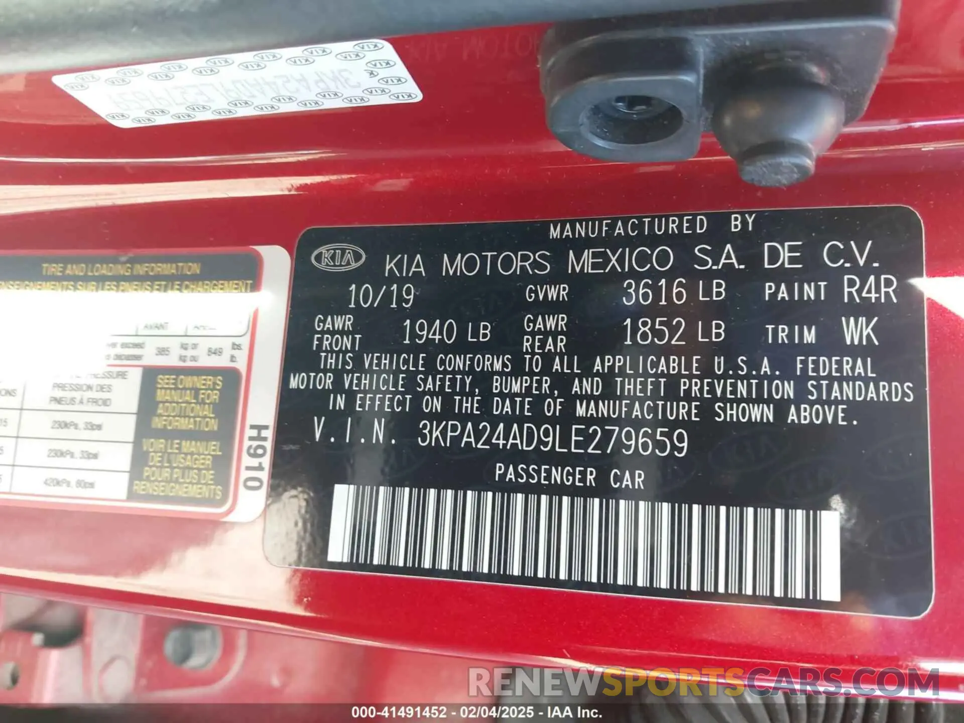 9 Photograph of a damaged car 3KPA24AD9LE279659 KIA RIO 2020