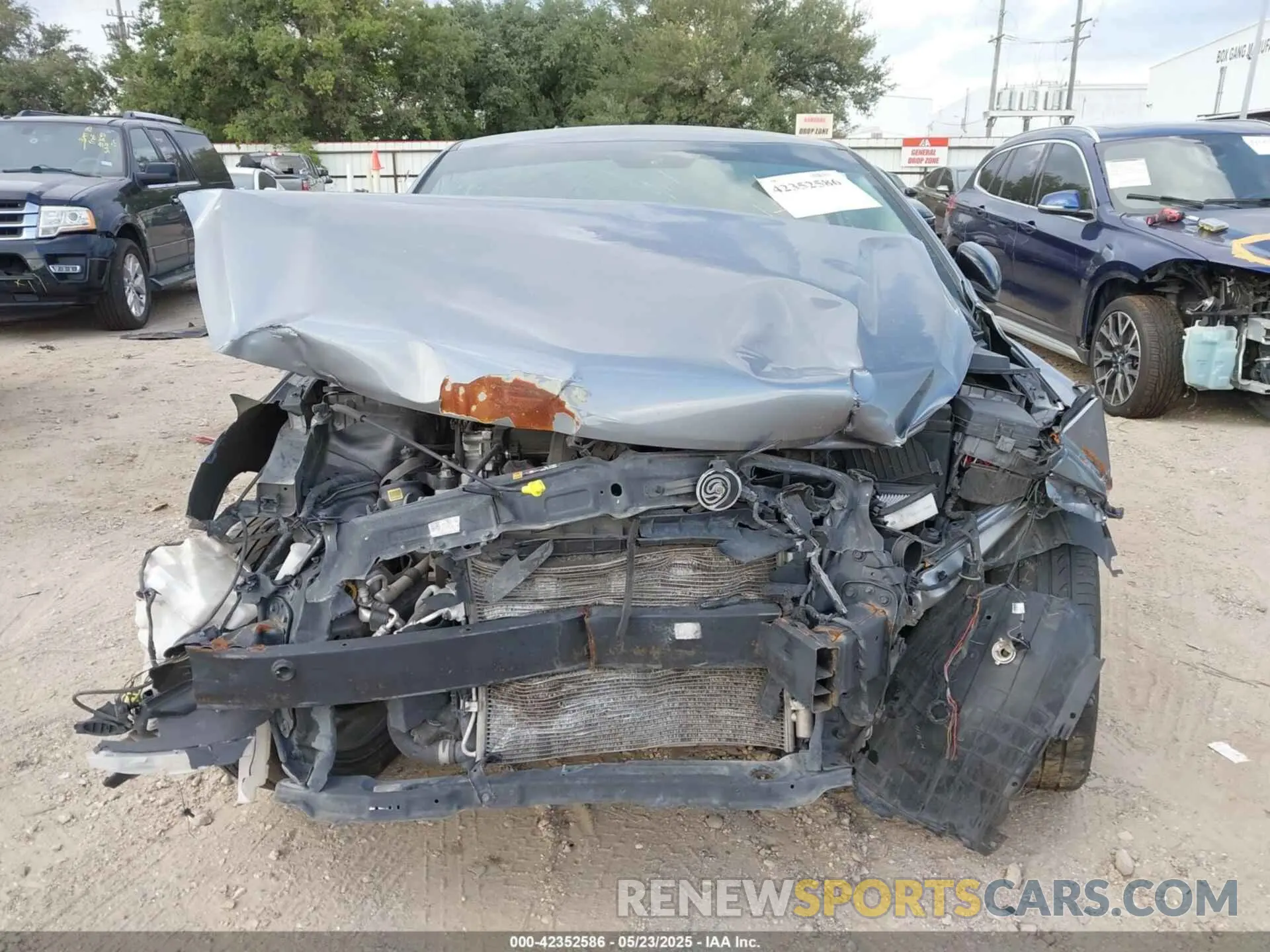 13 Photograph of a damaged car 3KPA24AD9LE296185 KIA RIO 2020