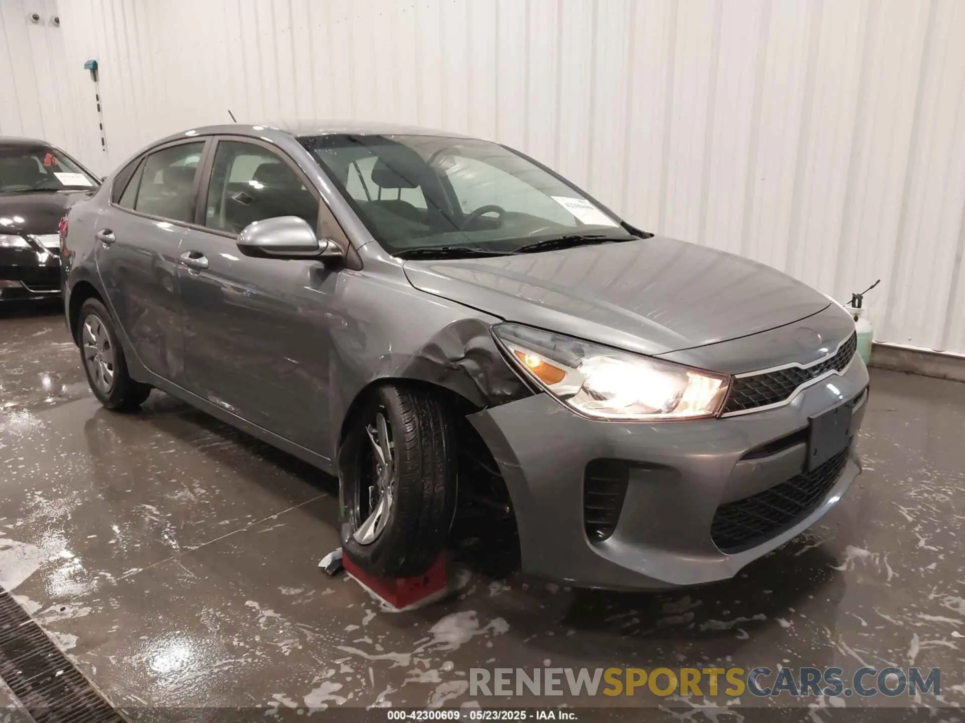 6 Photograph of a damaged car 3KPA24AD9LE333445 KIA RIO 2020
