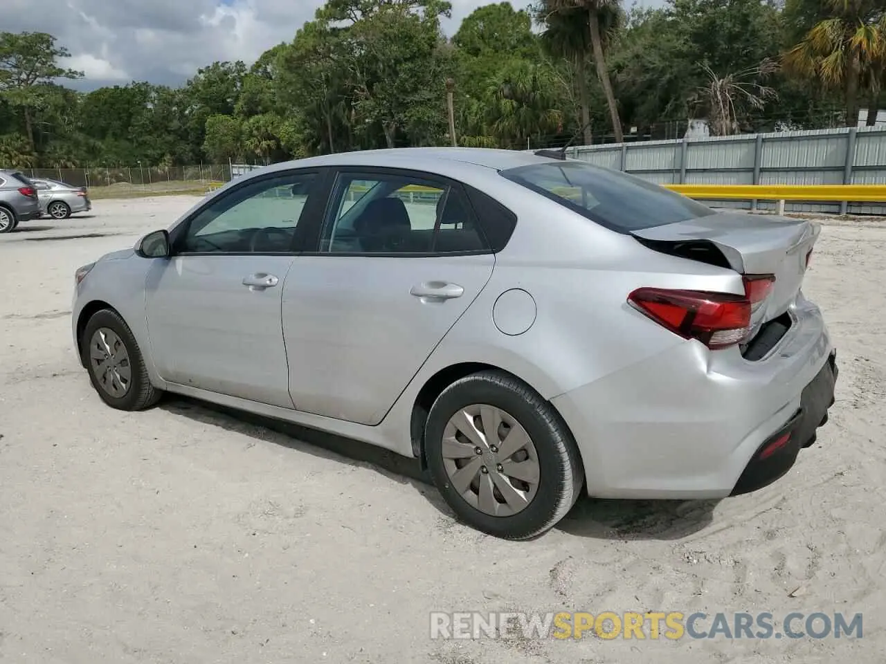 2 Photograph of a damaged car 3KPA24AD9LE339195 KIA RIO 2020