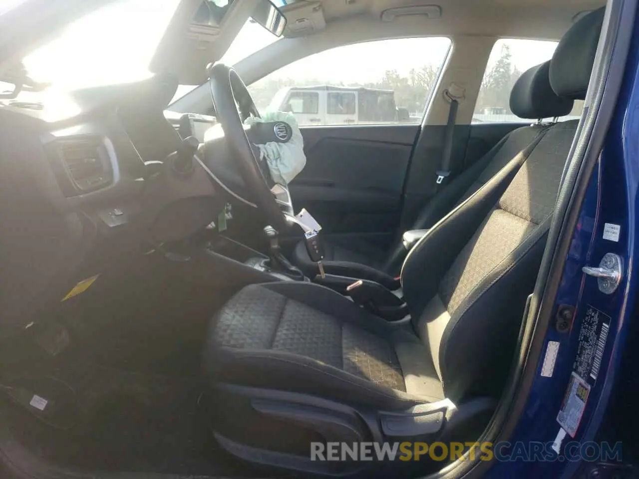 7 Photograph of a damaged car 3KPA24ADXLE283901 KIA RIO 2020