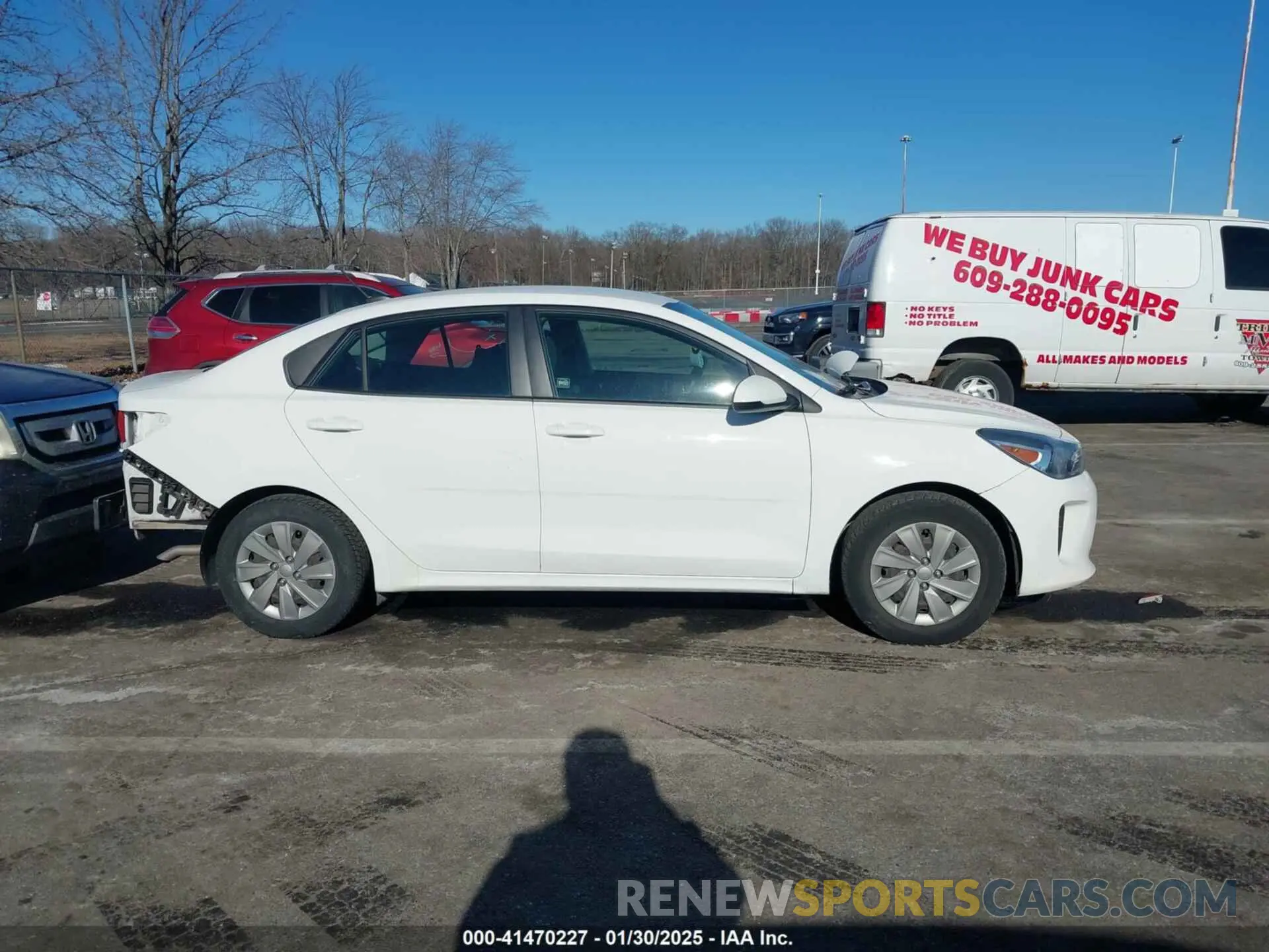 13 Photograph of a damaged car 3KPA24ADXLE288287 KIA RIO 2020