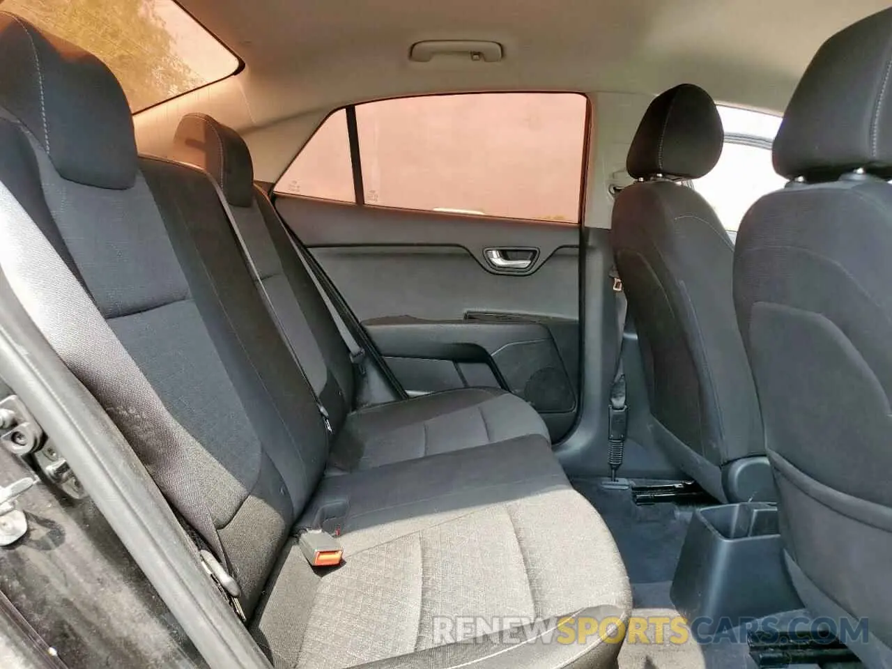 10 Photograph of a damaged car 3KPA24ADXLE293683 KIA RIO 2020