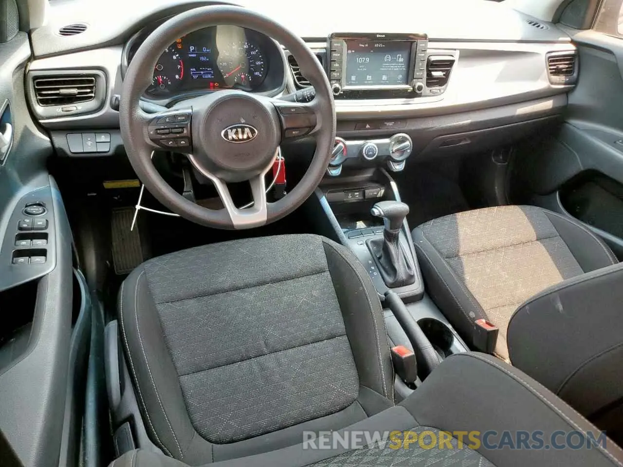 8 Photograph of a damaged car 3KPA24ADXLE293683 KIA RIO 2020