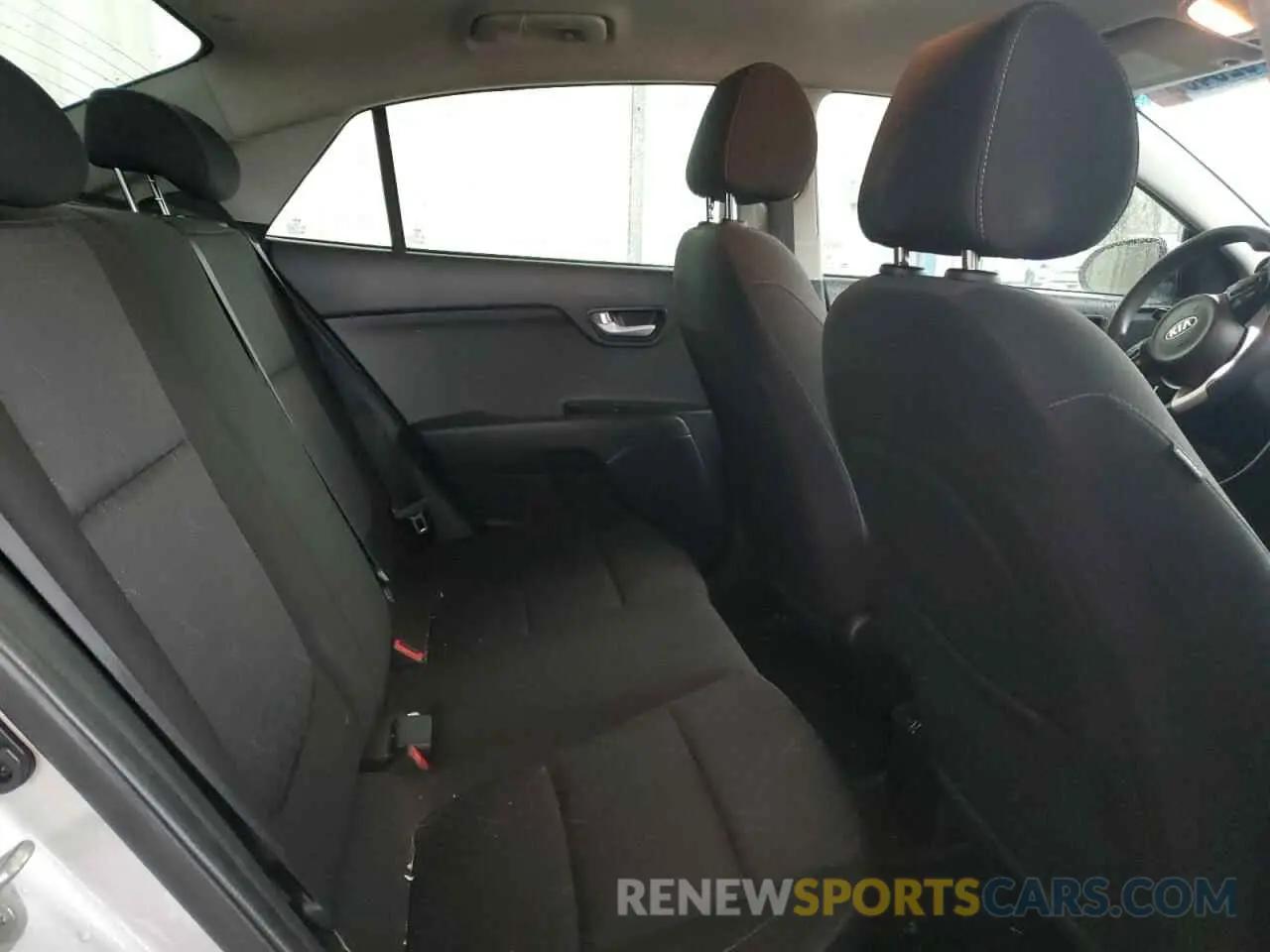 10 Photograph of a damaged car 3KPA24ADXLE298706 KIA RIO 2020