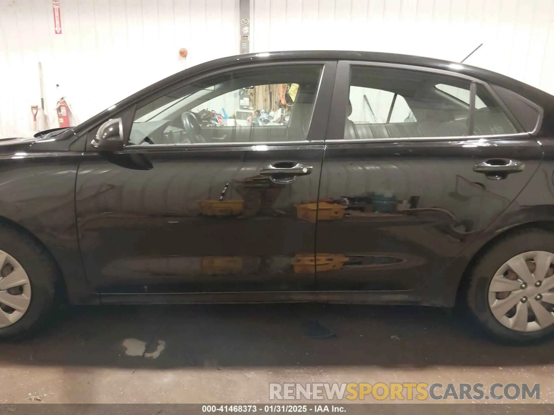 14 Photograph of a damaged car 3KPA24ADXLE311809 KIA RIO 2020