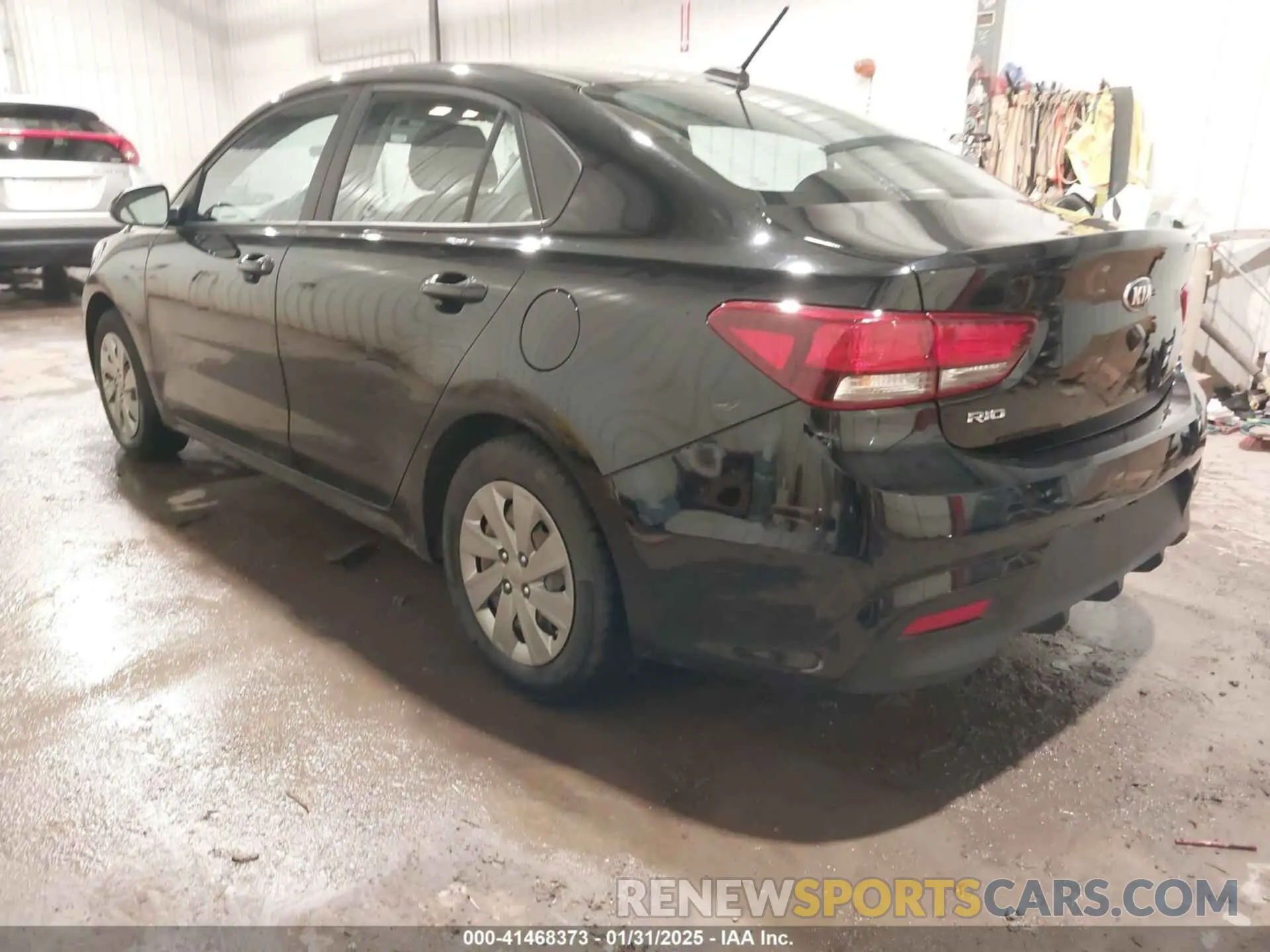3 Photograph of a damaged car 3KPA24ADXLE311809 KIA RIO 2020