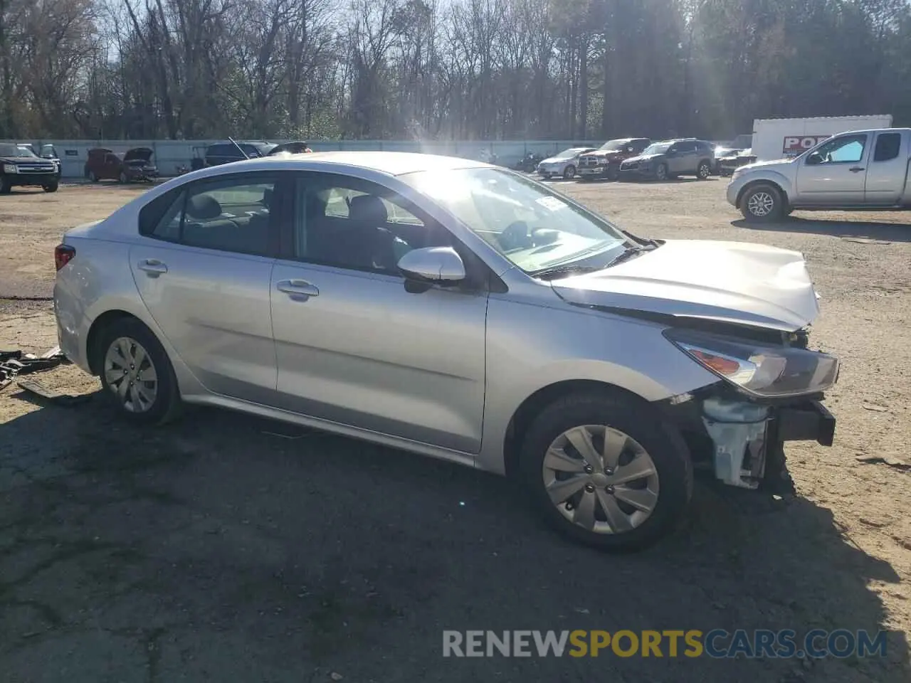 4 Photograph of a damaged car 3KPA24ADXLE311972 KIA RIO 2020