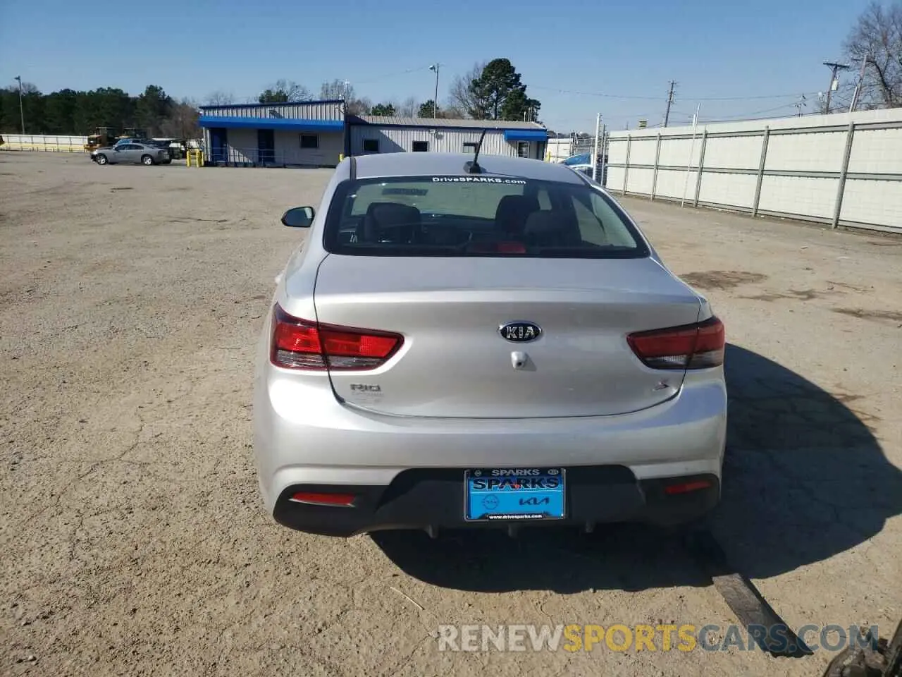 6 Photograph of a damaged car 3KPA24ADXLE311972 KIA RIO 2020