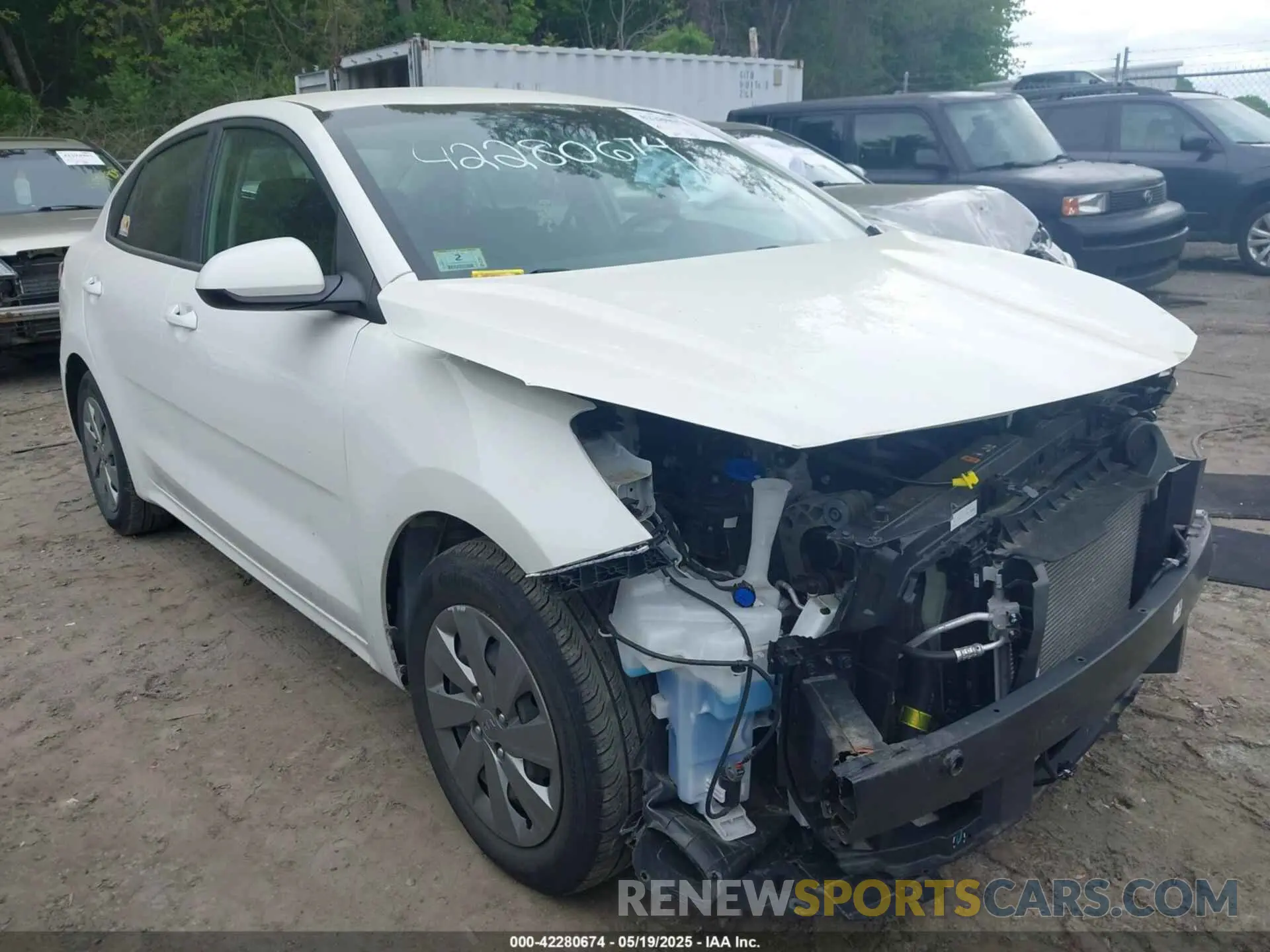 1 Photograph of a damaged car 3KPA24ADXLE330716 KIA RIO 2020