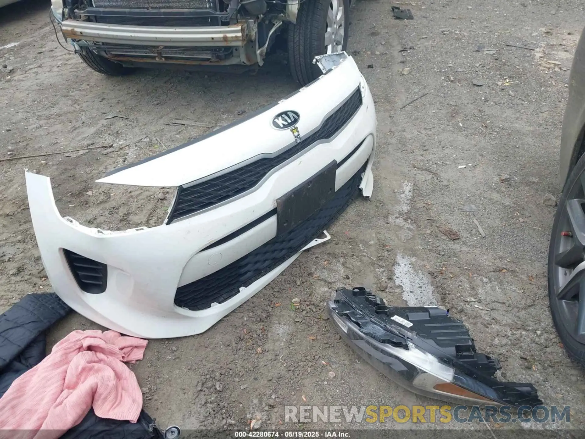 12 Photograph of a damaged car 3KPA24ADXLE330716 KIA RIO 2020