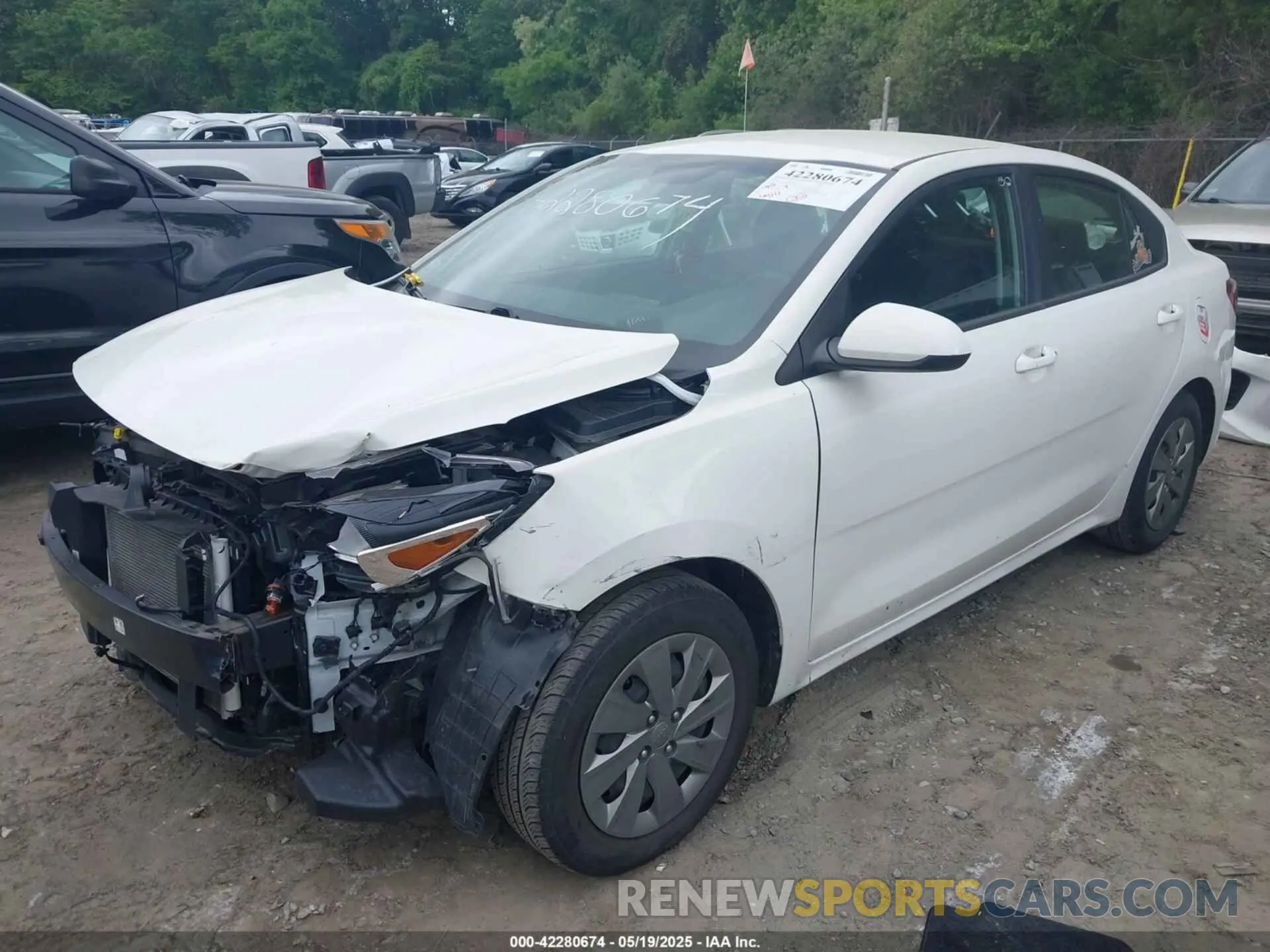 2 Photograph of a damaged car 3KPA24ADXLE330716 KIA RIO 2020