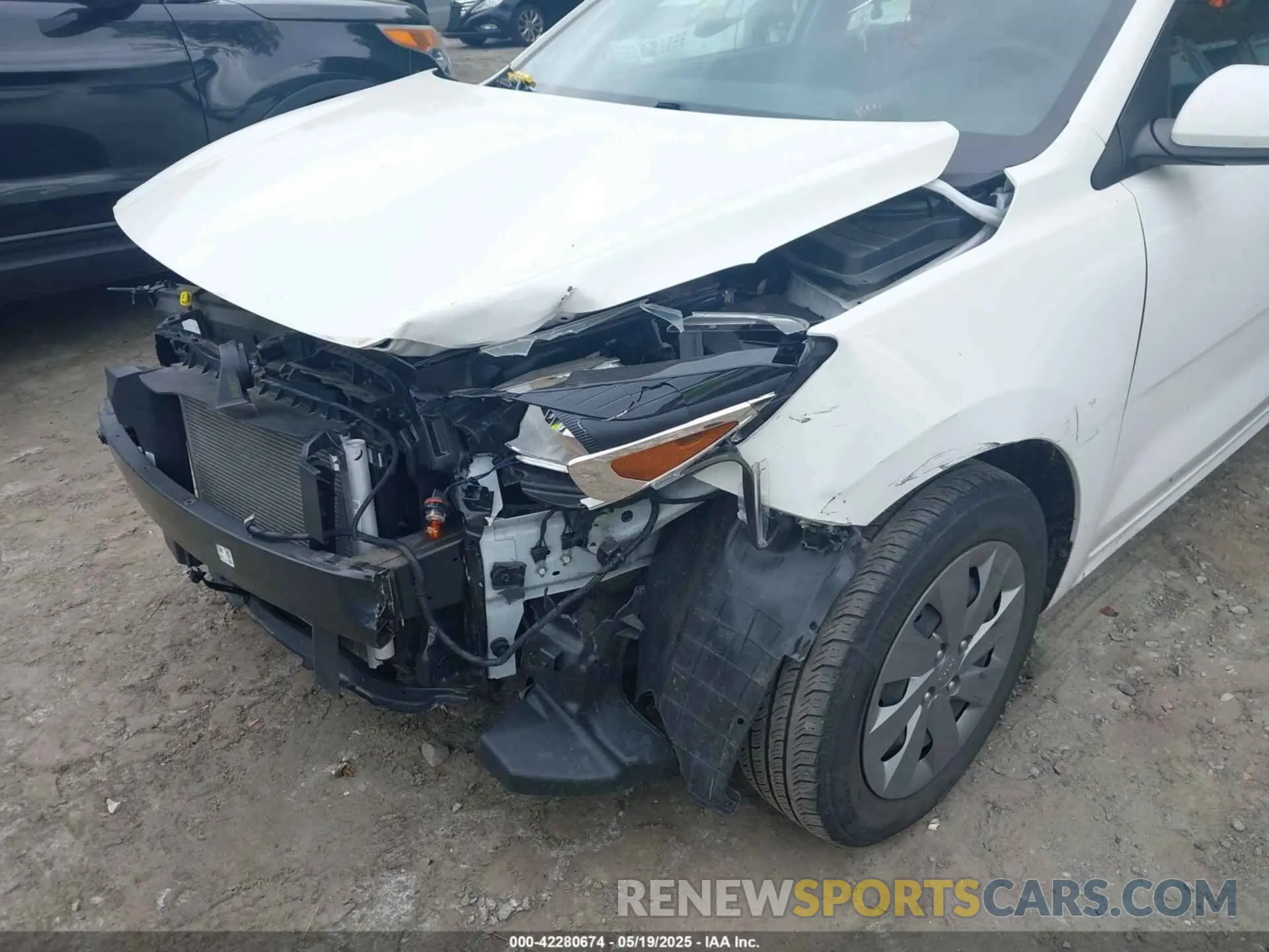 6 Photograph of a damaged car 3KPA24ADXLE330716 KIA RIO 2020