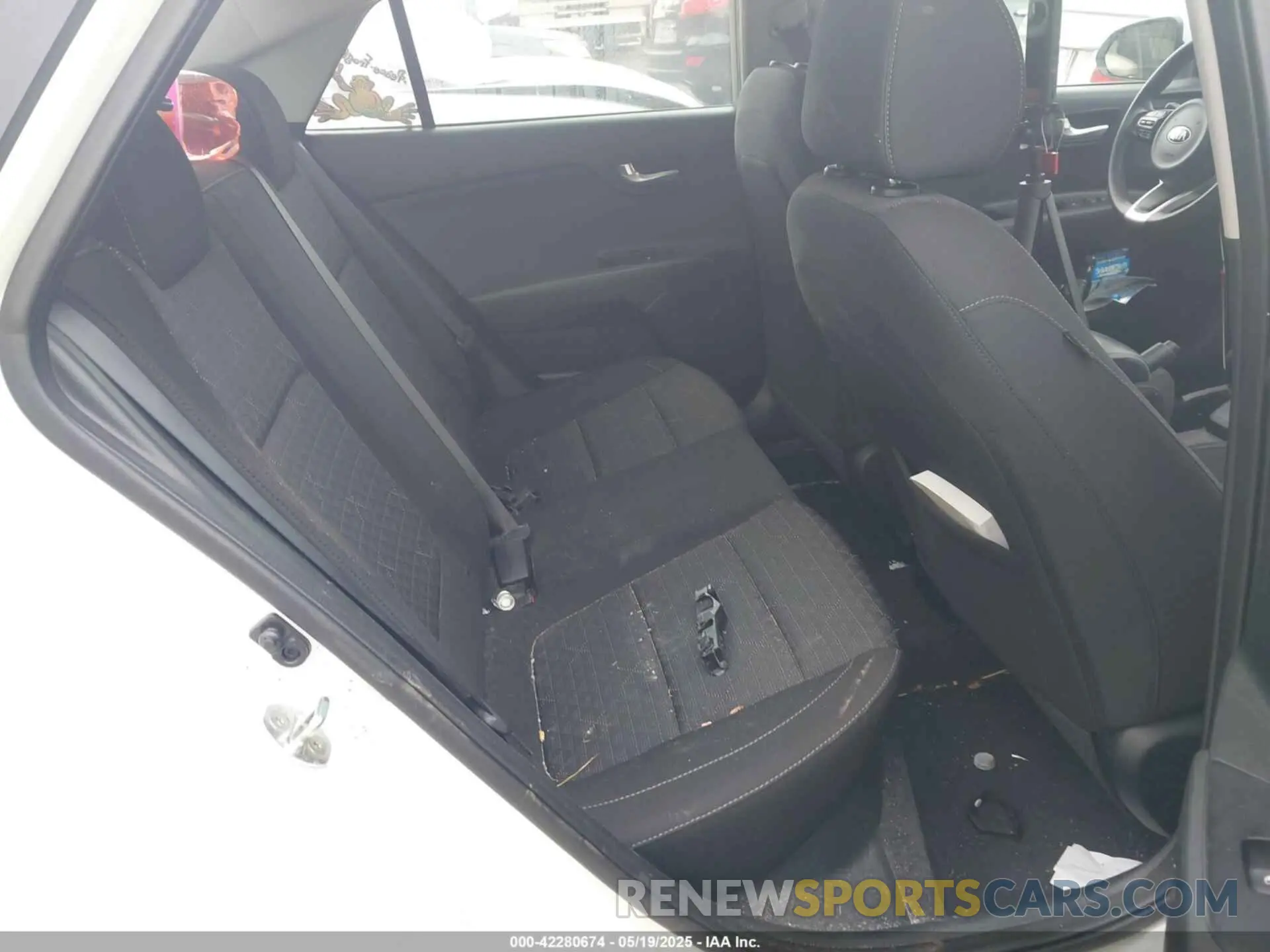 8 Photograph of a damaged car 3KPA24ADXLE330716 KIA RIO 2020