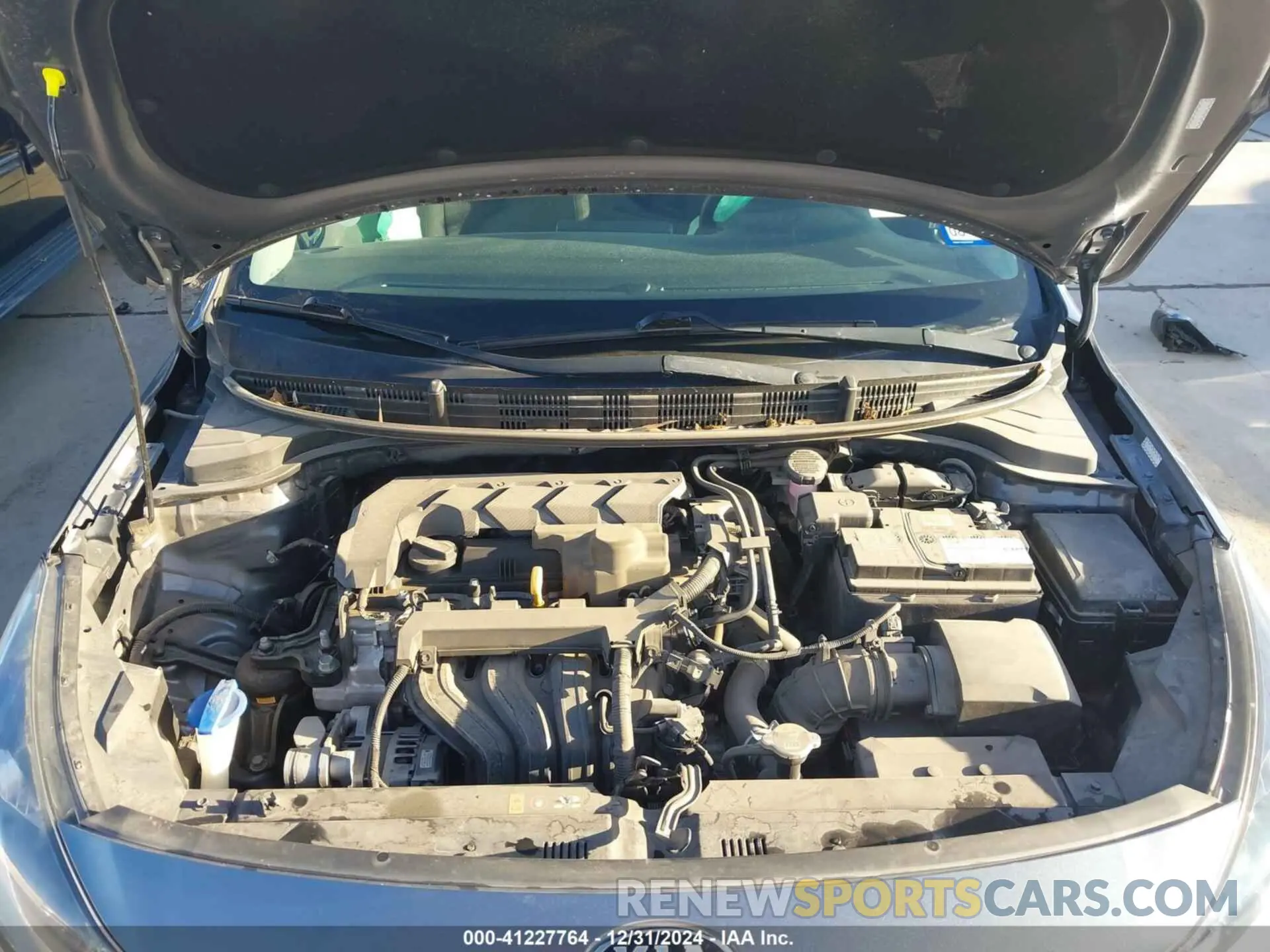 10 Photograph of a damaged car 3KPA24ADXLE333535 KIA RIO 2020