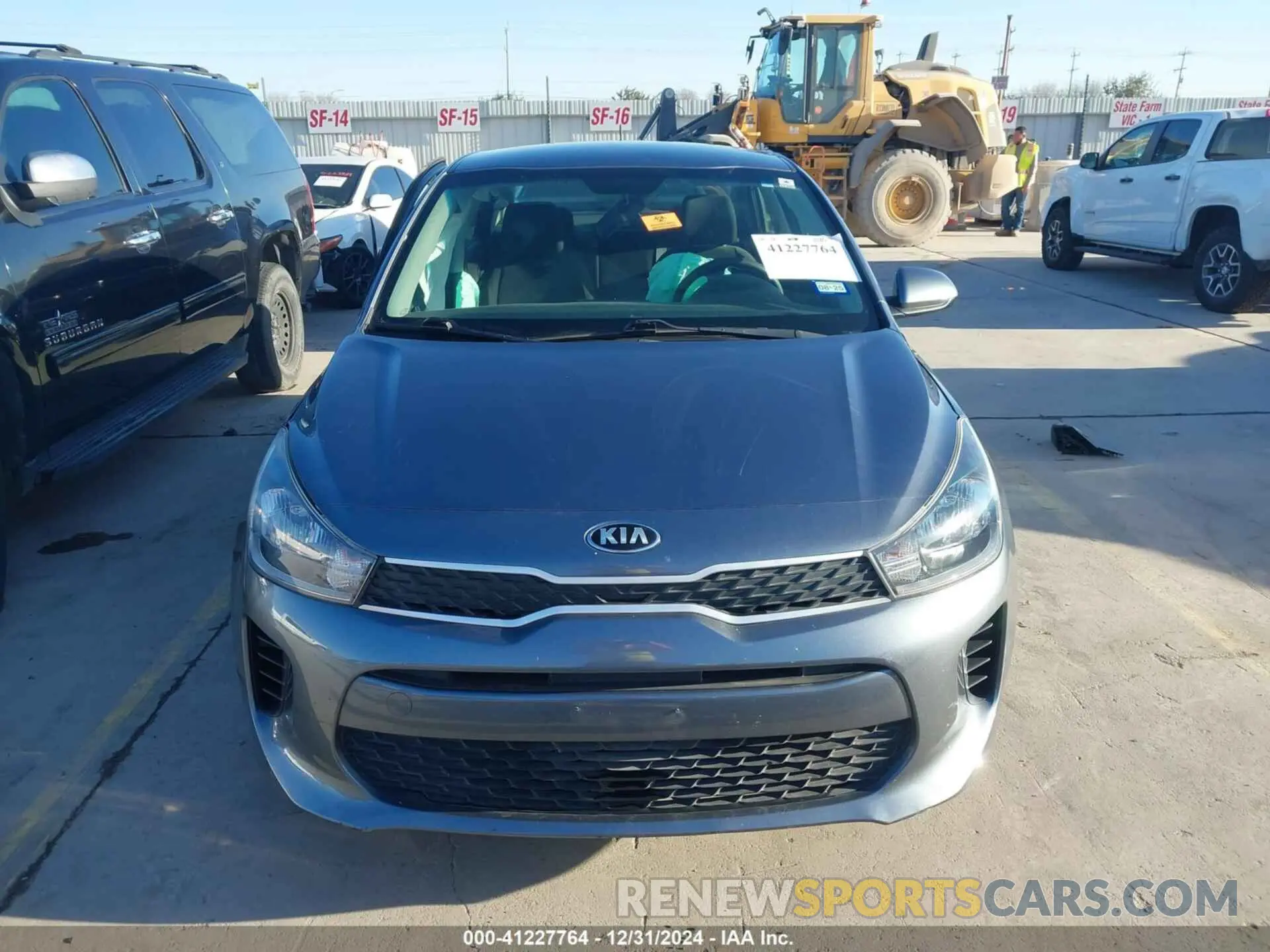 12 Photograph of a damaged car 3KPA24ADXLE333535 KIA RIO 2020