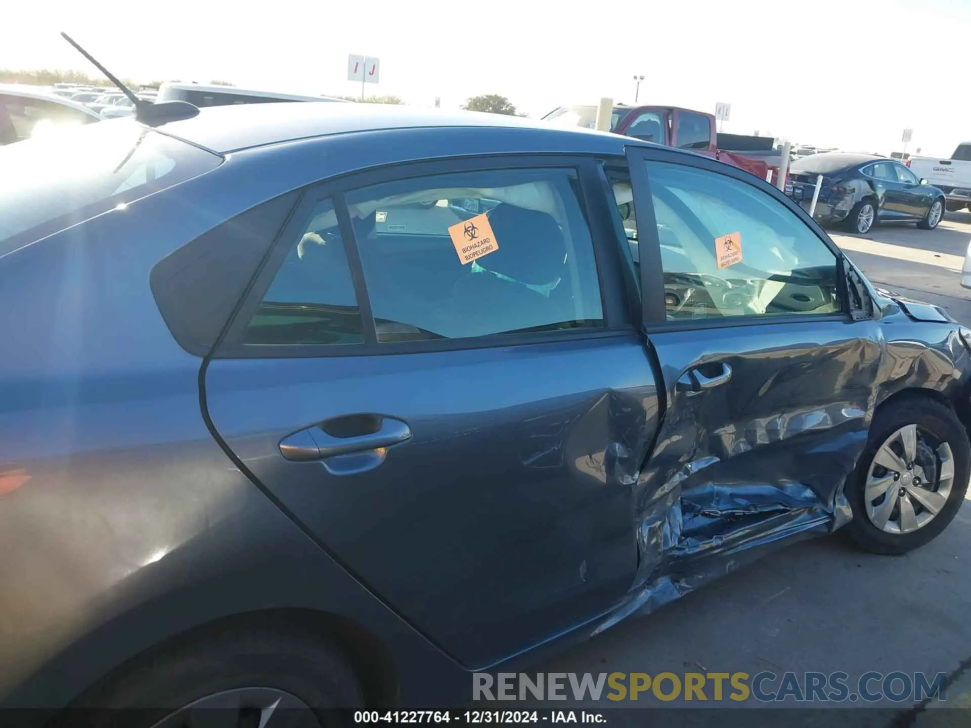 13 Photograph of a damaged car 3KPA24ADXLE333535 KIA RIO 2020