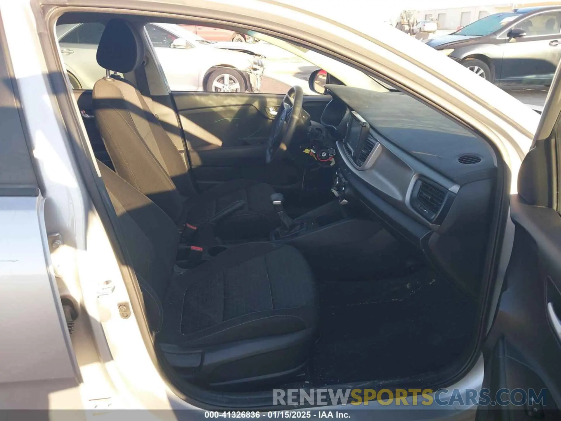 5 Photograph of a damaged car 3KPA24ADXLE344129 KIA RIO 2020