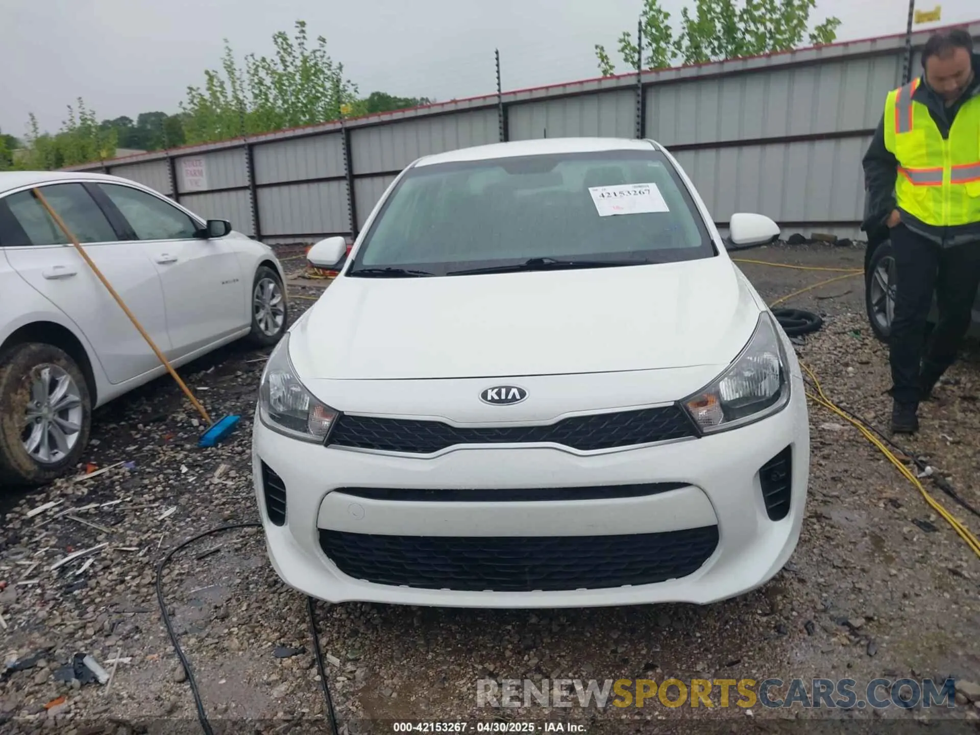 12 Photograph of a damaged car 3KPA24ADXLE356930 KIA RIO 2020