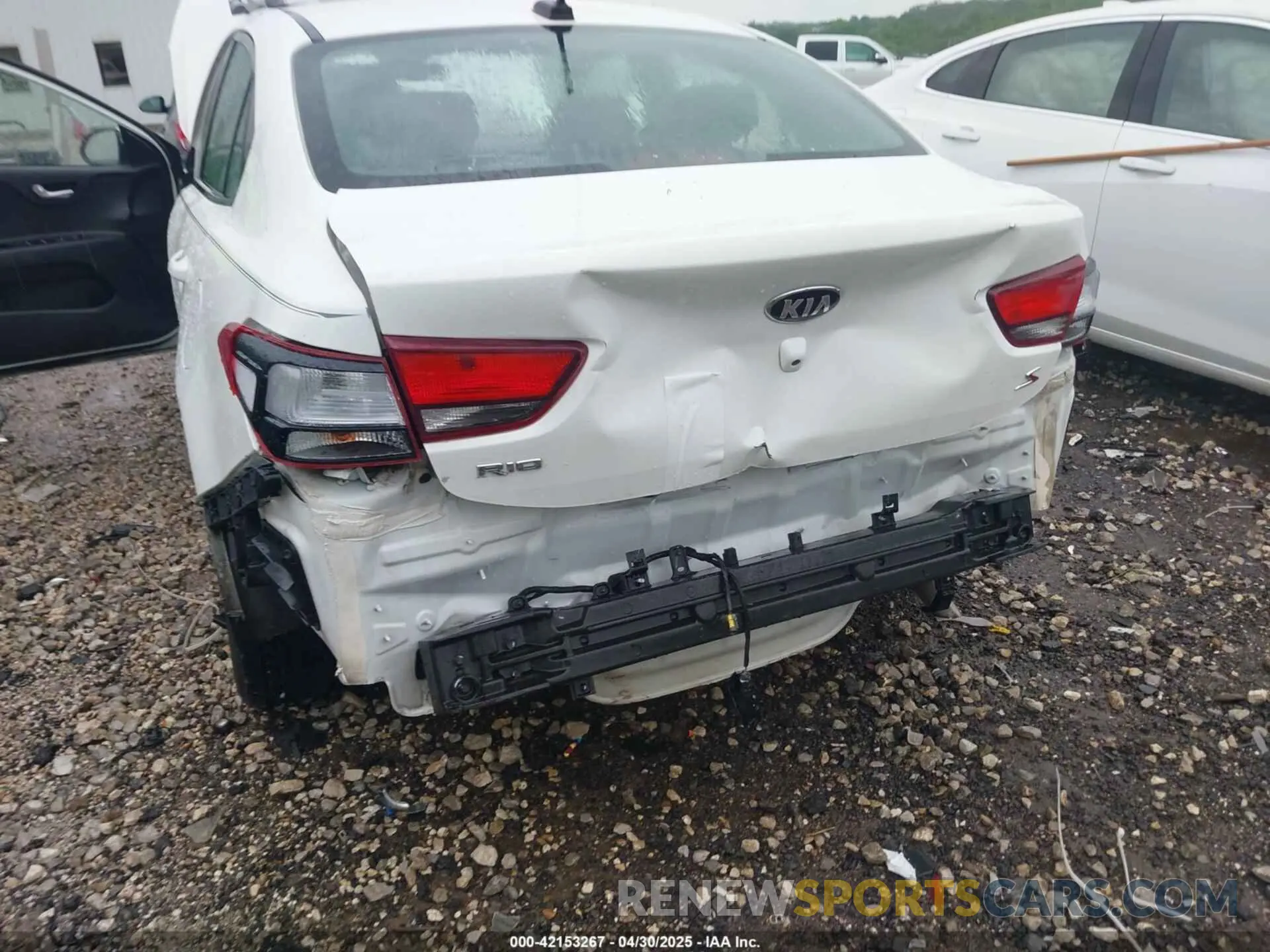 6 Photograph of a damaged car 3KPA24ADXLE356930 KIA RIO 2020