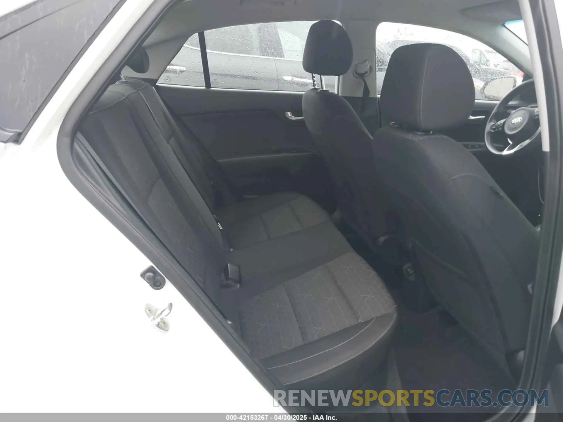 8 Photograph of a damaged car 3KPA24ADXLE356930 KIA RIO 2020