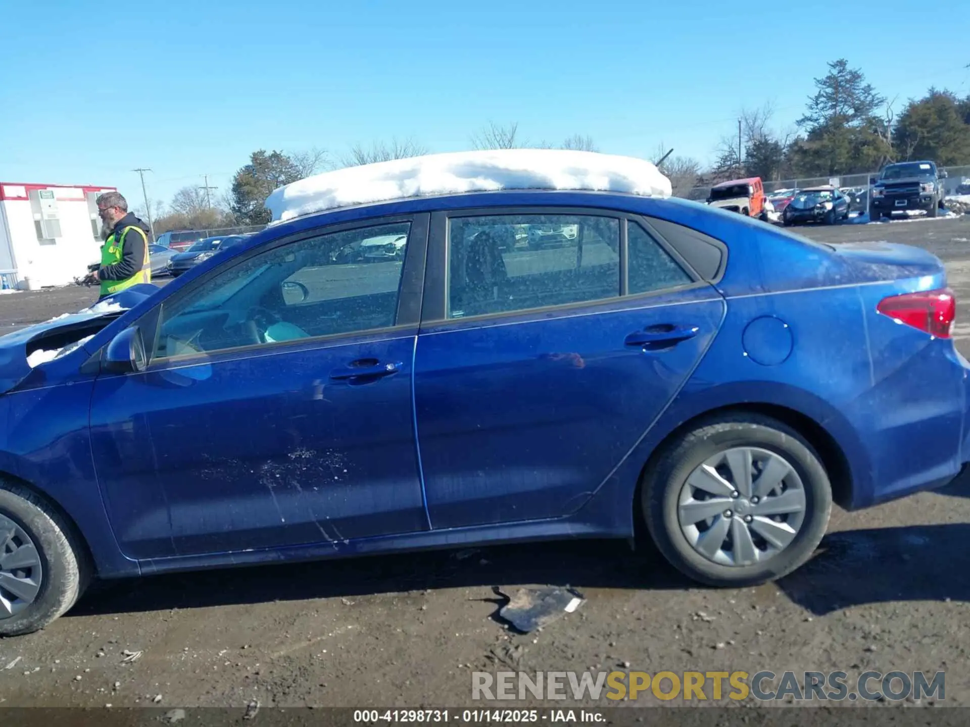 14 Photograph of a damaged car 3KPA24ADXLE357463 KIA RIO 2020